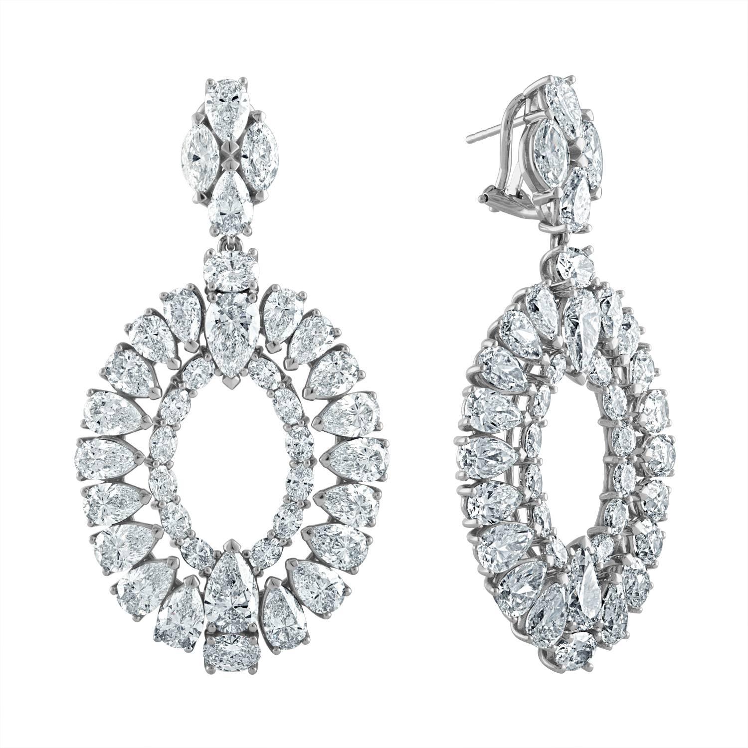 Contemporary Platinum Earrings with 31.27 Carat of Fancy Shapes Diamonds