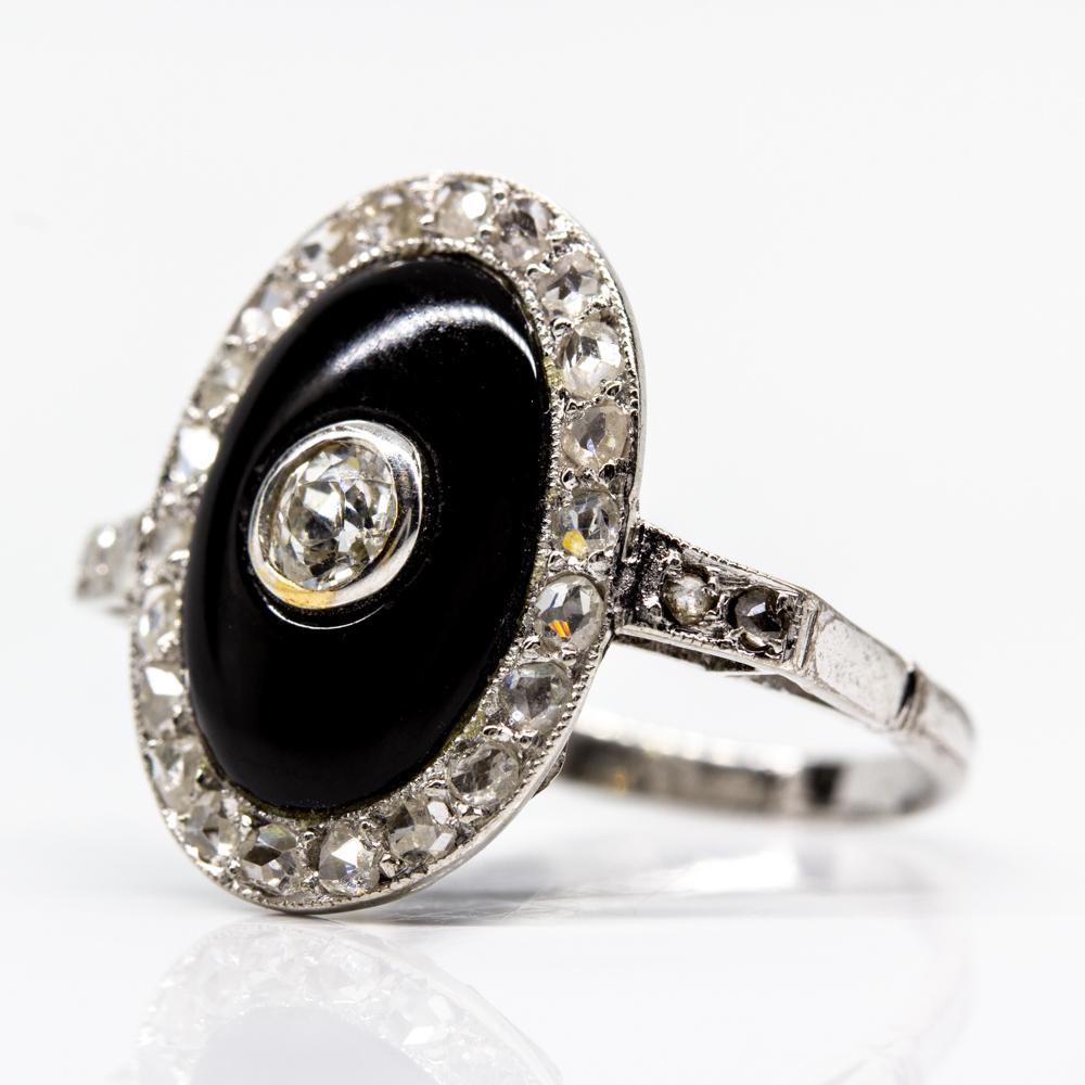 Platinum Edwardian Diamond and Onyx Ring In Excellent Condition In Miami, FL