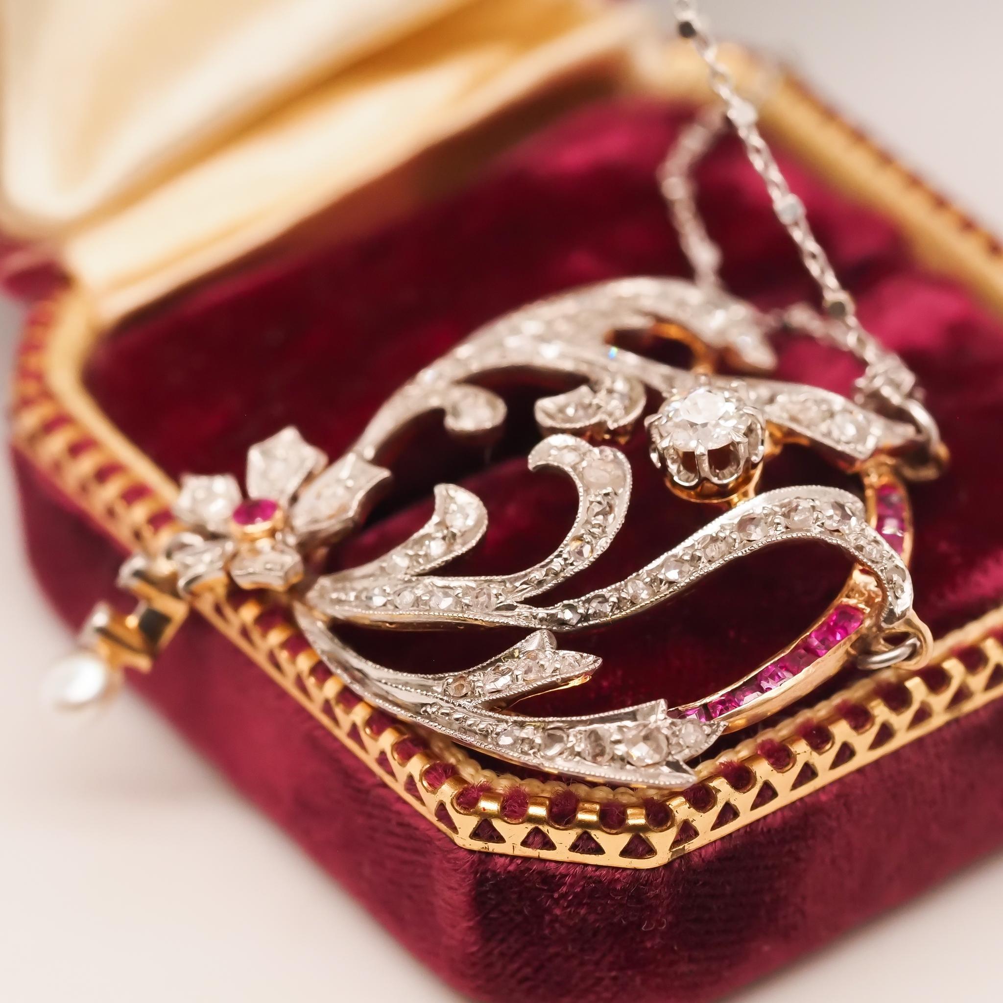 Platin Edwardianischer Perlen-, Rubin- und Diamant-Anhänger und Halskette aus Platin im Angebot 3