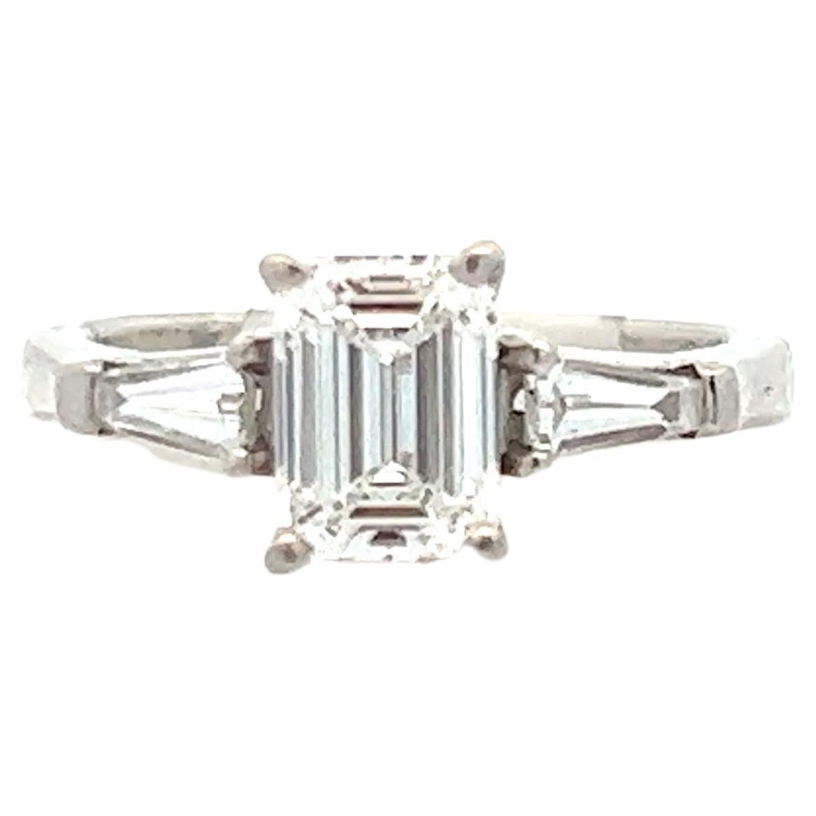 Contemporary Platinum Emerald and Baguette Cut Diamond Ring w/ GIA Report  For Sale