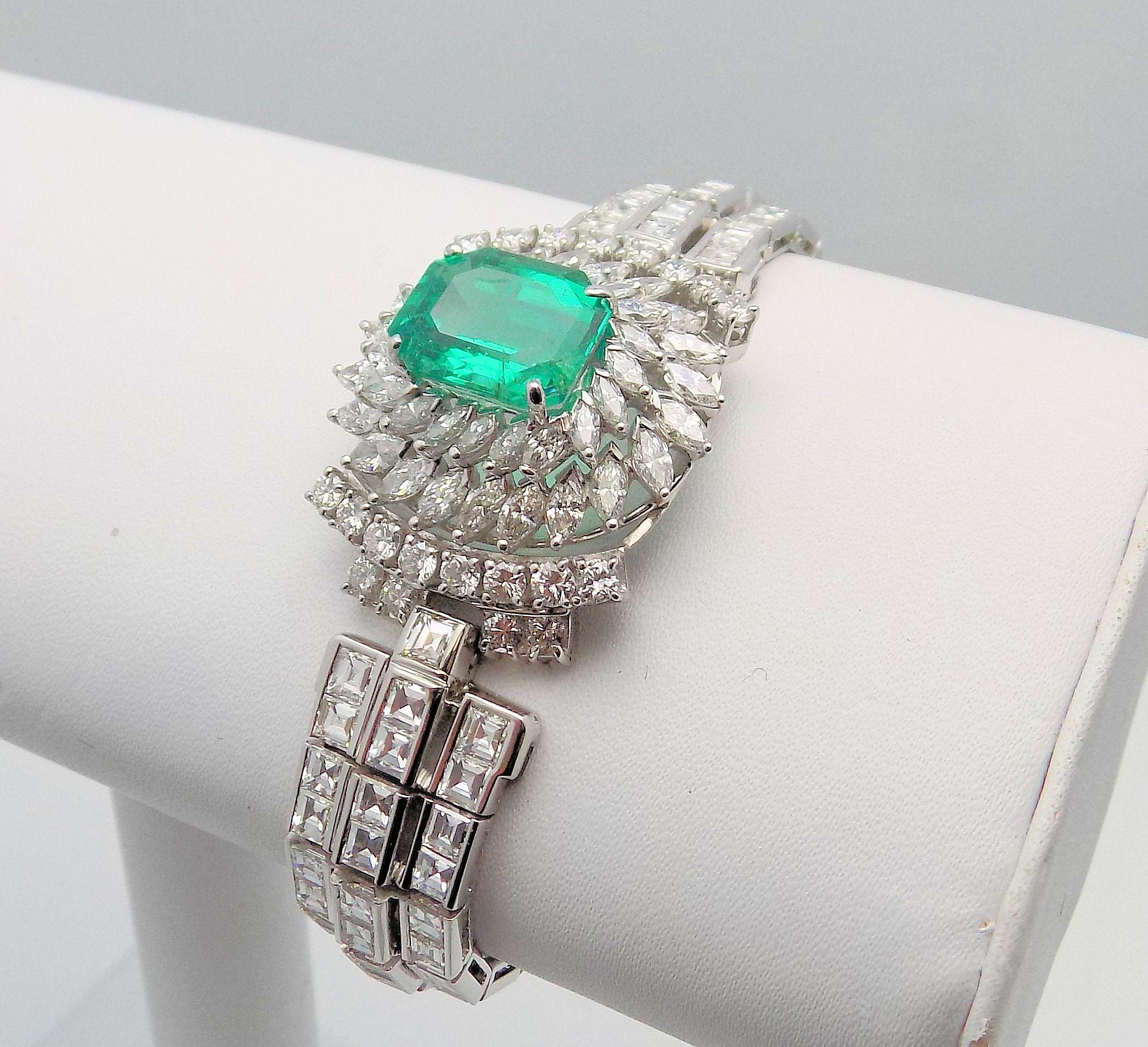 Art Deco Platinum Emerald and Diamond Bracelet For Sale