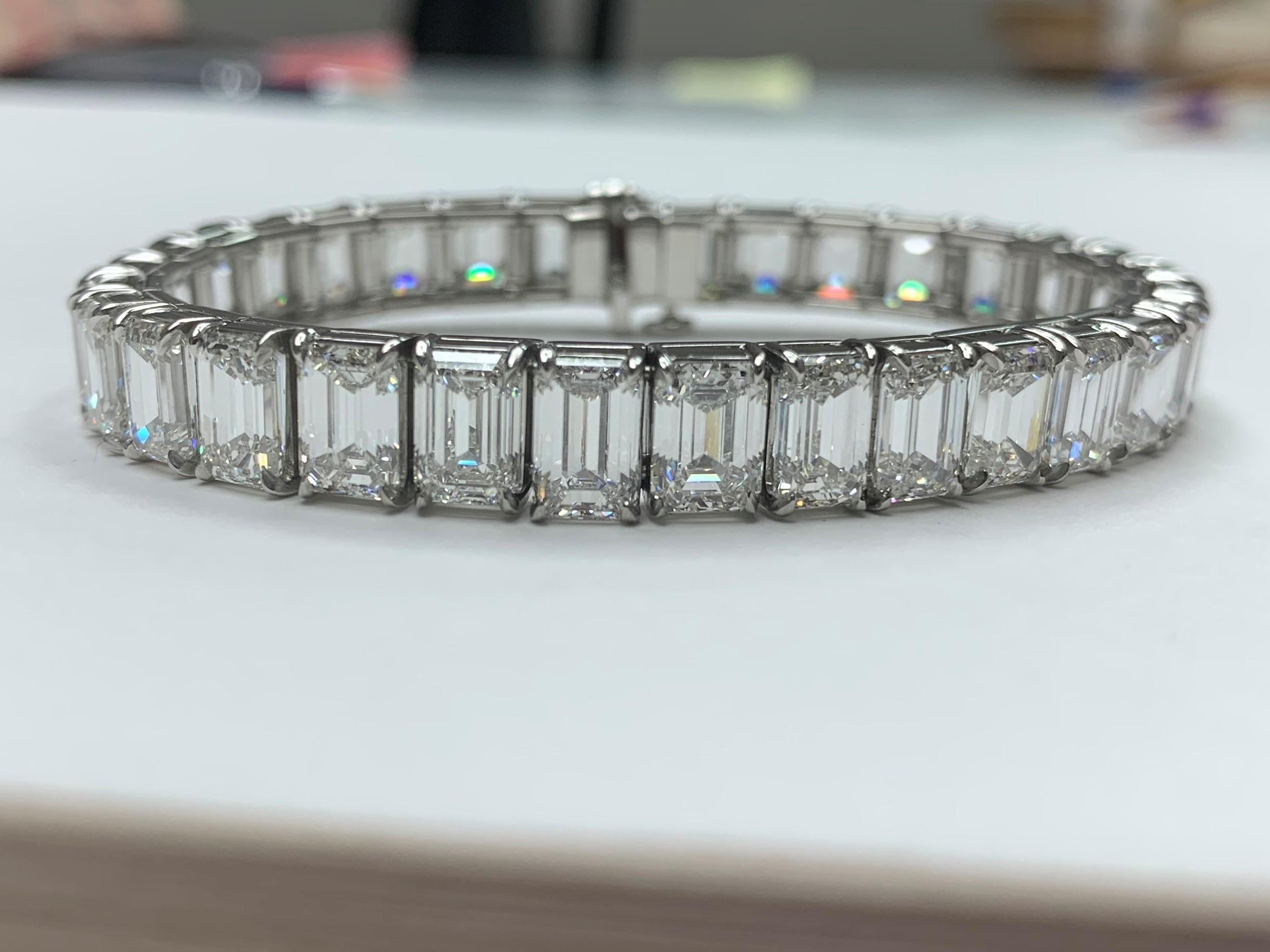 Women's Platinum Emerald Cut Diamond Bracelet For Sale