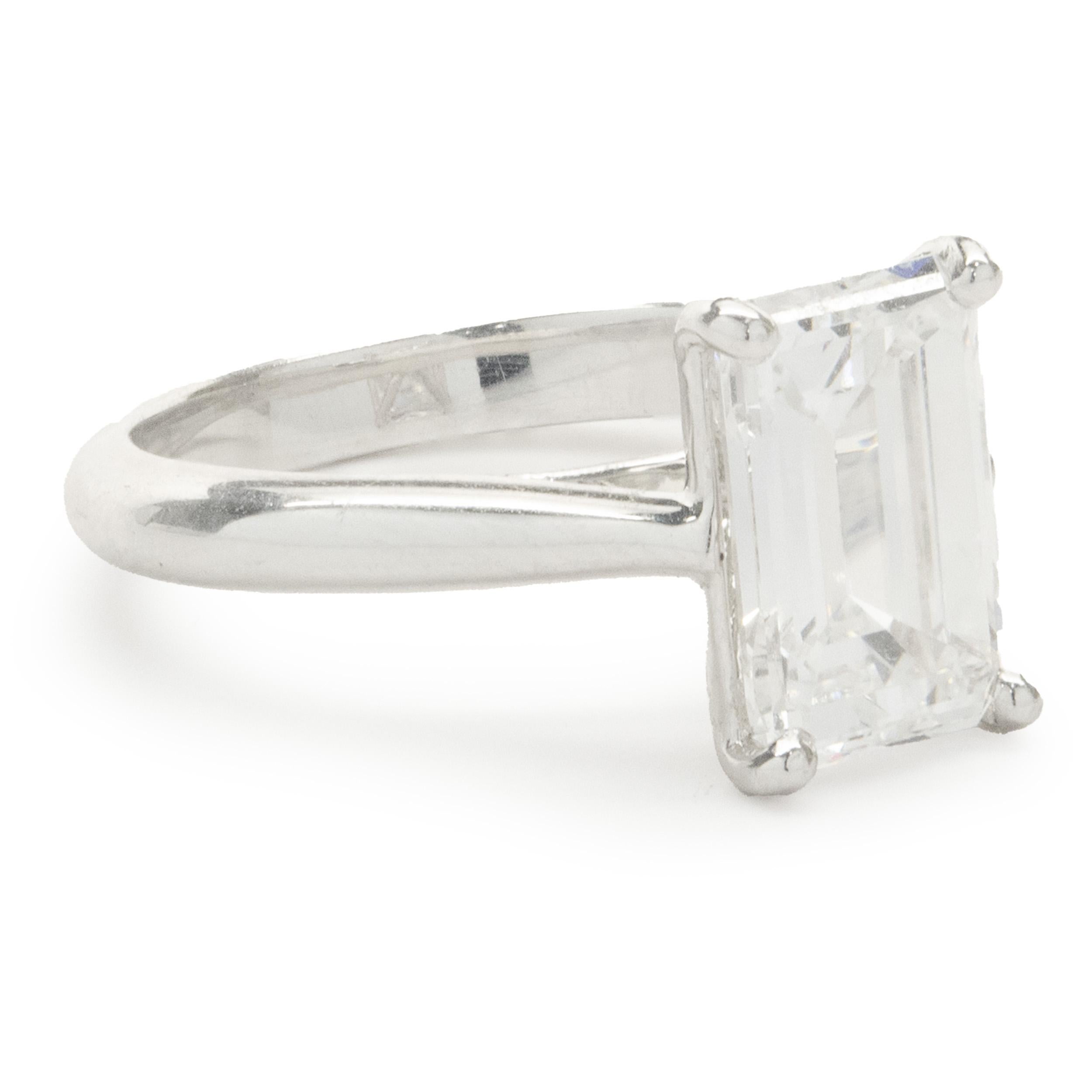 Designer: custom
Material: platinum
Diamond: 1 emerald cut = 2.50ct
Color: D
Clarity: IF
GIA: 1166921030
Ring Size: 4.75 (please allow up to 2 additional business days for sizing requests)
Dimensions: ring top measures 10.50mm wide
Weight: 4.98 grams