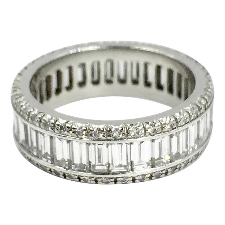 Platinum Emerald Cut Diamond Eternity Band by Favero 4.91 Carat Total Weight For Sale