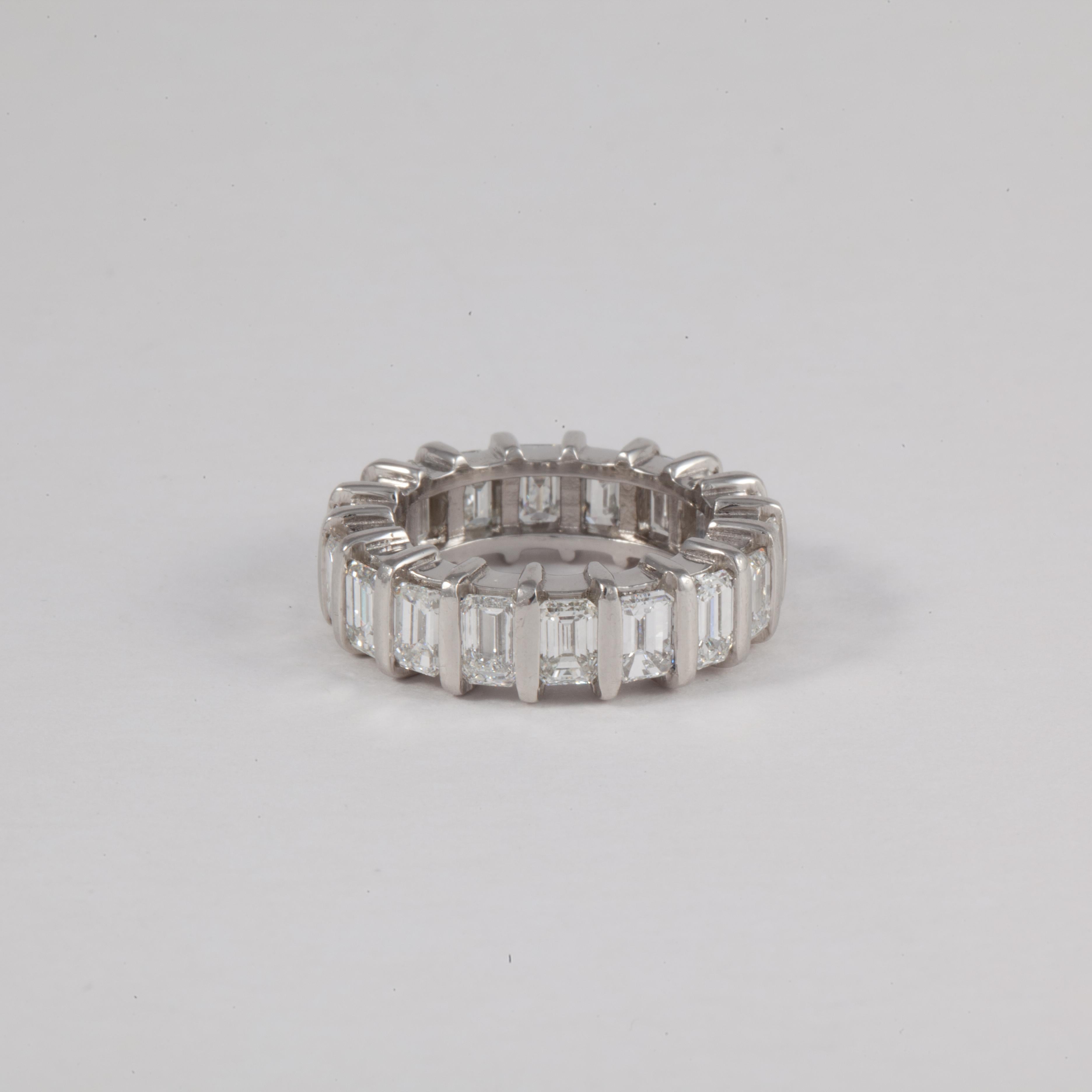 Emerald-Cut Diamond Eternity Band in Platinum In Good Condition For Sale In Houston, TX