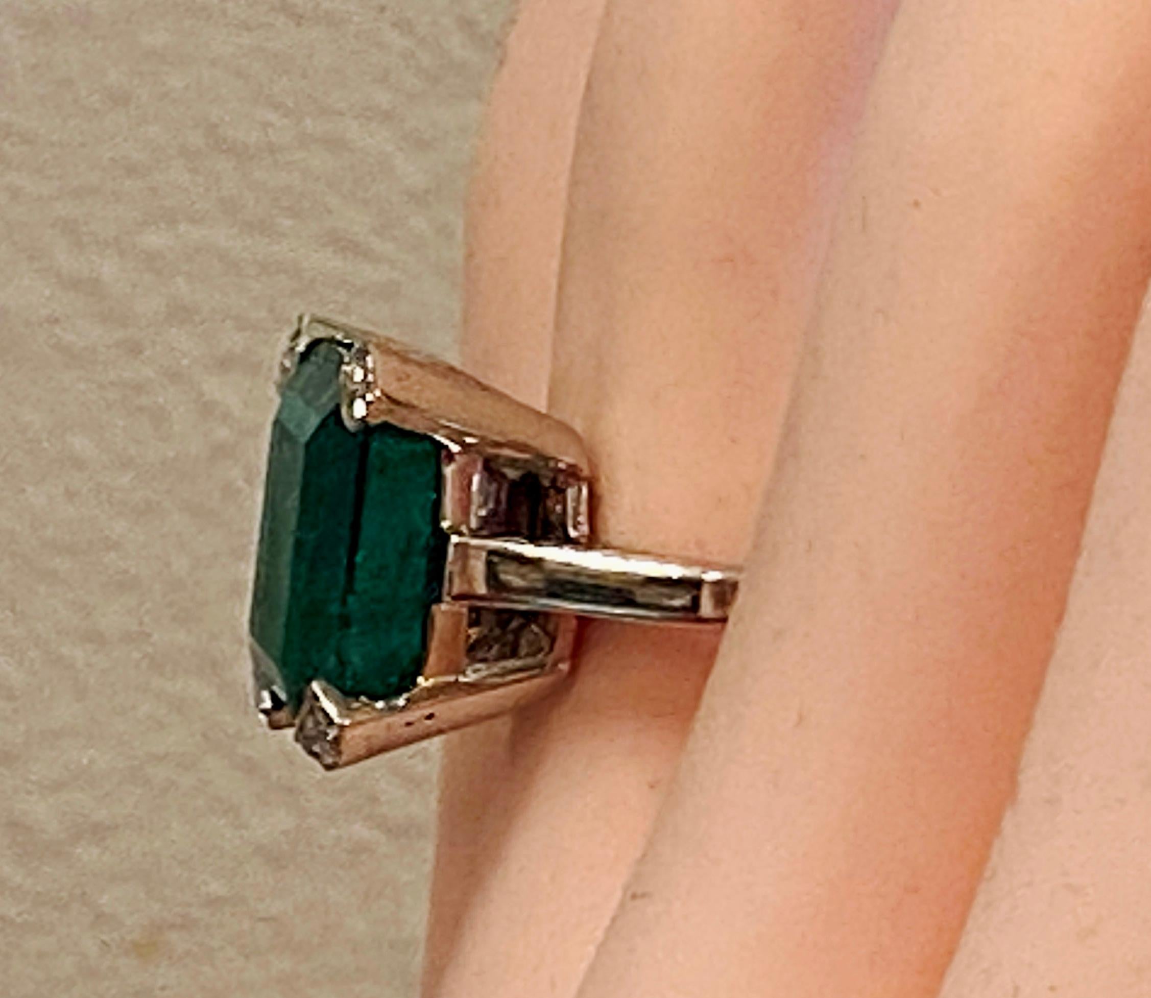 Platinum Emerald Cut Emerald Ring with Diamonds For Sale 4
