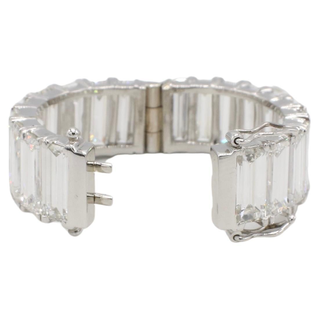 Modern Platinum Emerald Cut Natural Diamond Hinged Open Close Eternity Band Ring