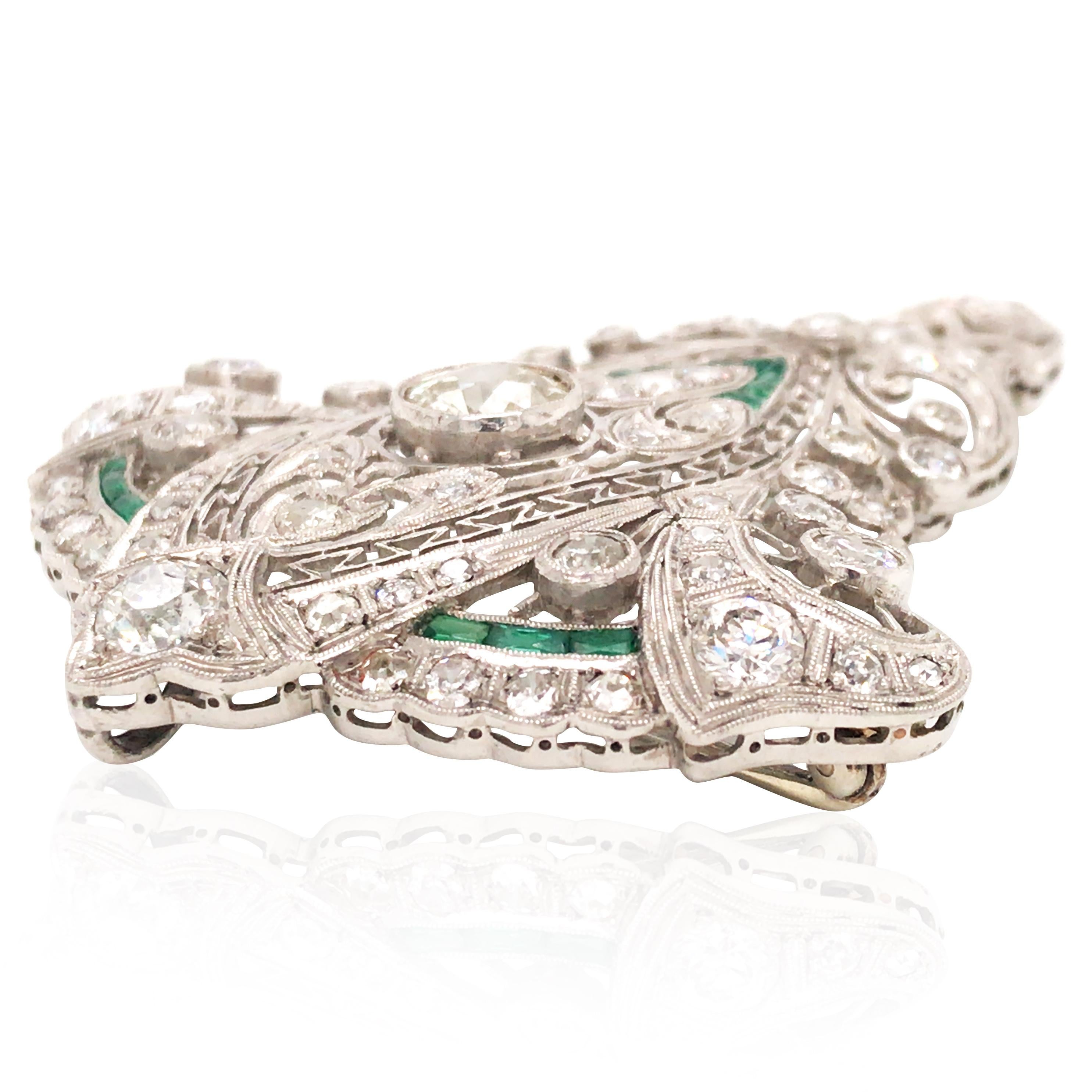 Edwardian Platinum Emerald Diamond Pendant Necklace