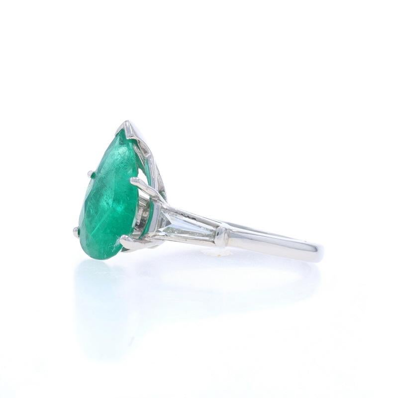 Platin Smaragd-Diamant-Ring - 900 Birnenschliff 2,62 ctw im Zustand „Hervorragend“ im Angebot in Greensboro, NC