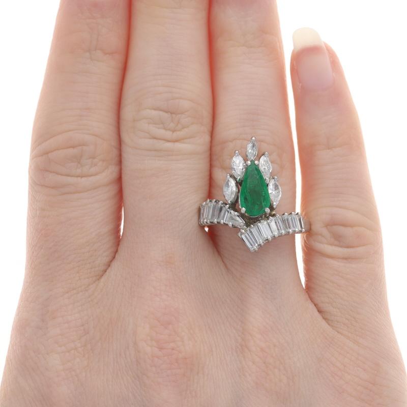 Platinum Emerald & Diamond Ring - Pear Cut 2.84ctw In Excellent Condition For Sale In Greensboro, NC