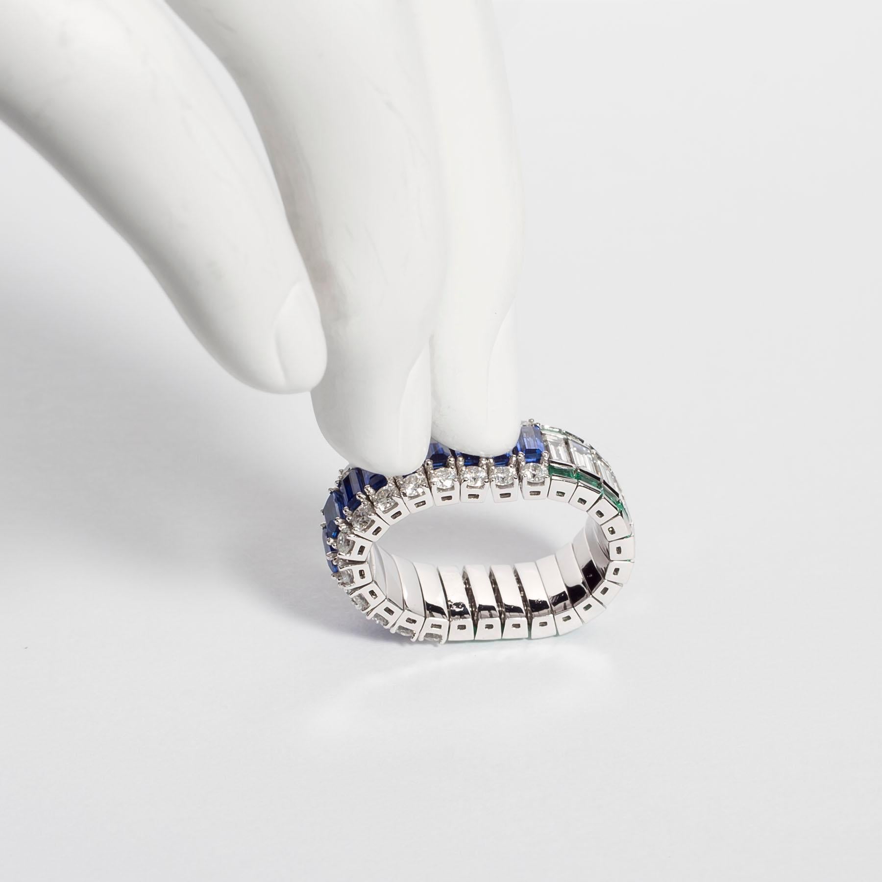 Baguette Cut 8.4 Carats Platinum Emerald, Sapphire and Diamond Flexible Ring For Sale