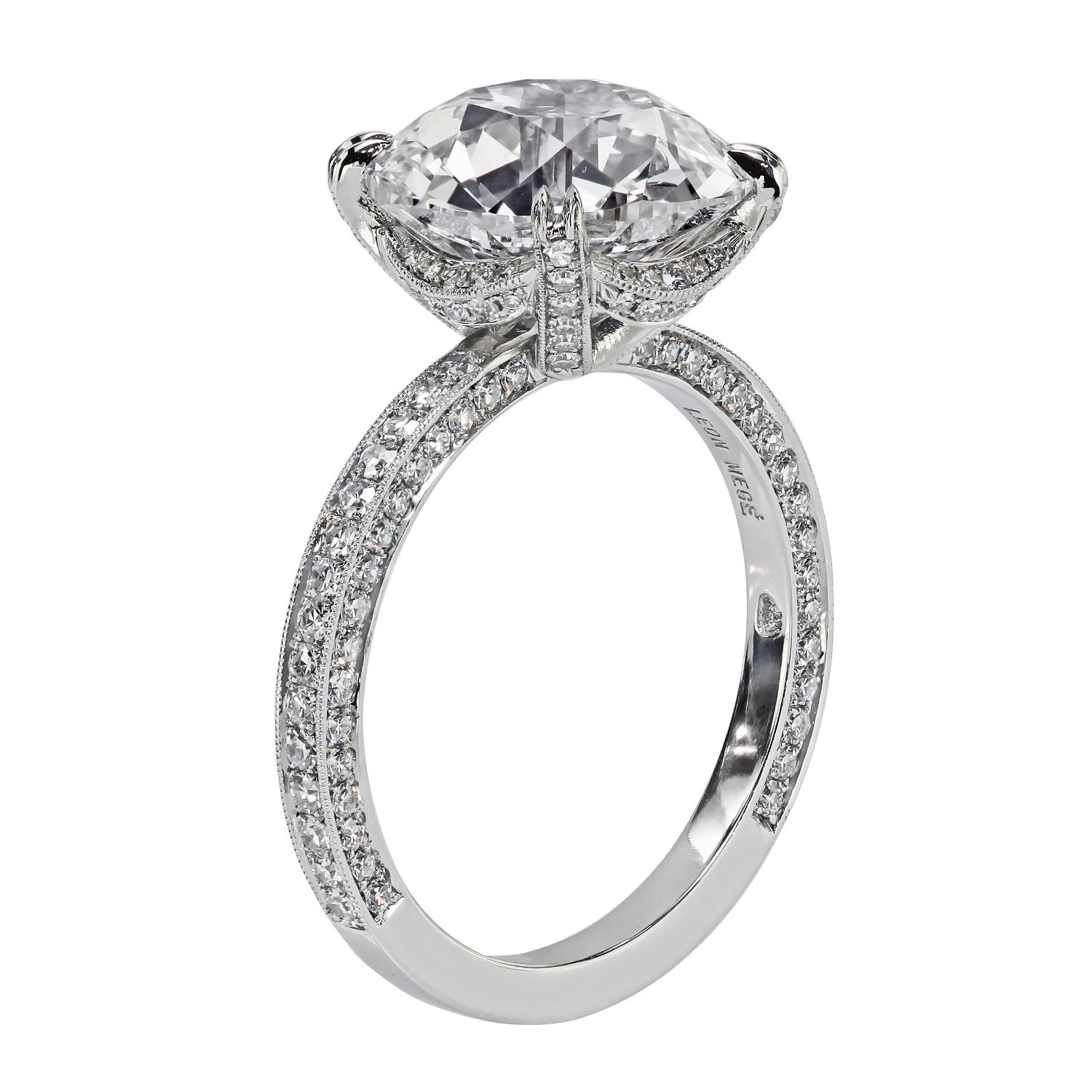 Contemporary Platinum Engagement Ring with 3.04-carat Certified OEC Diamond For Sale