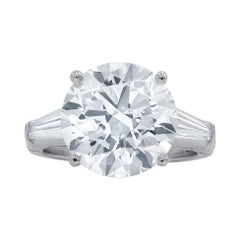 Platinum Engagement Ring with Round and Baguette Diamonds