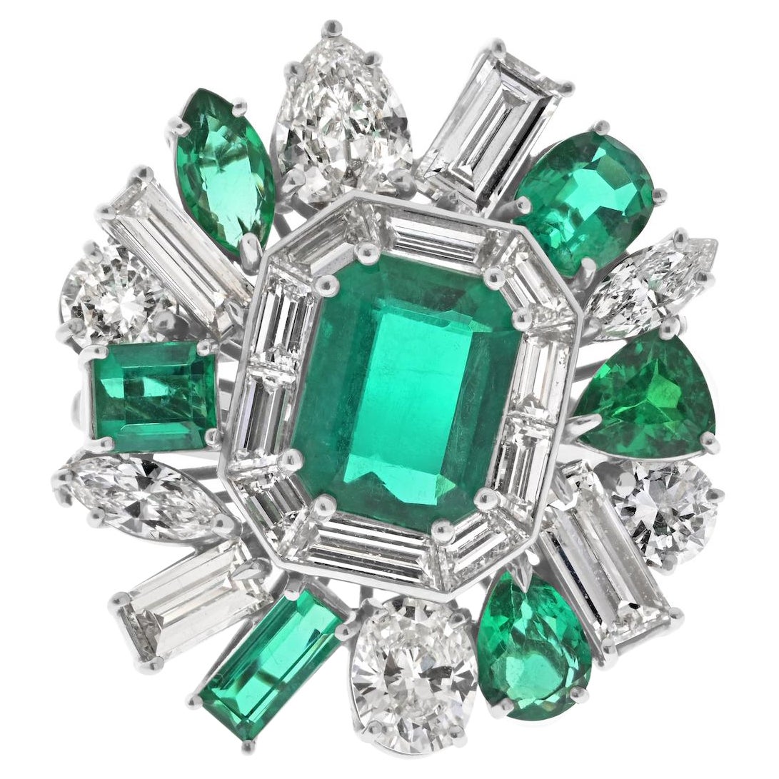 Platin Entourage 2,92 Karat Grüner kolumbianischer Smaragd und Diamant Cocktail-Ring im Angebot