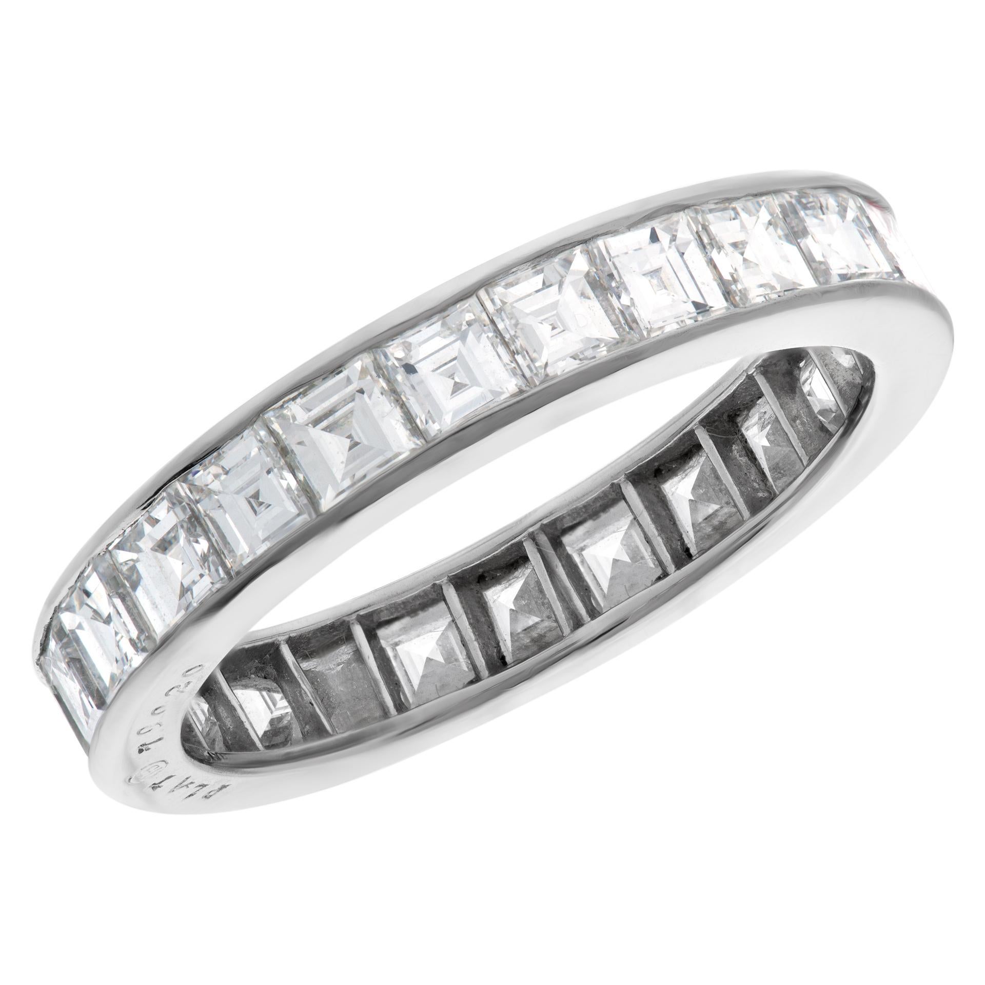 Platinum Eternity Band with 2.88 Carats in Diamonds In Excellent Condition For Sale In Surfside, FL