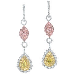 Boucles d'oreilles pendantes en platine avec diamants roses, jaunes et blancs de fantaisie