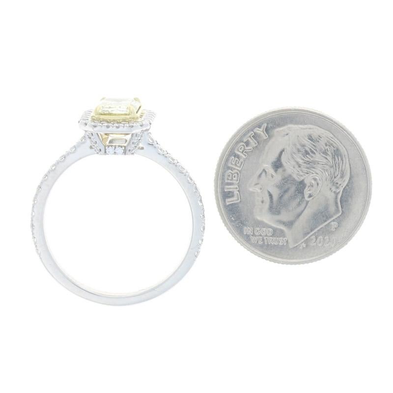 Bague de fiançailles en platine avec halo de diamants jaunes - 18k Emerald Cut 1.26ctw GIA Pour femmes en vente