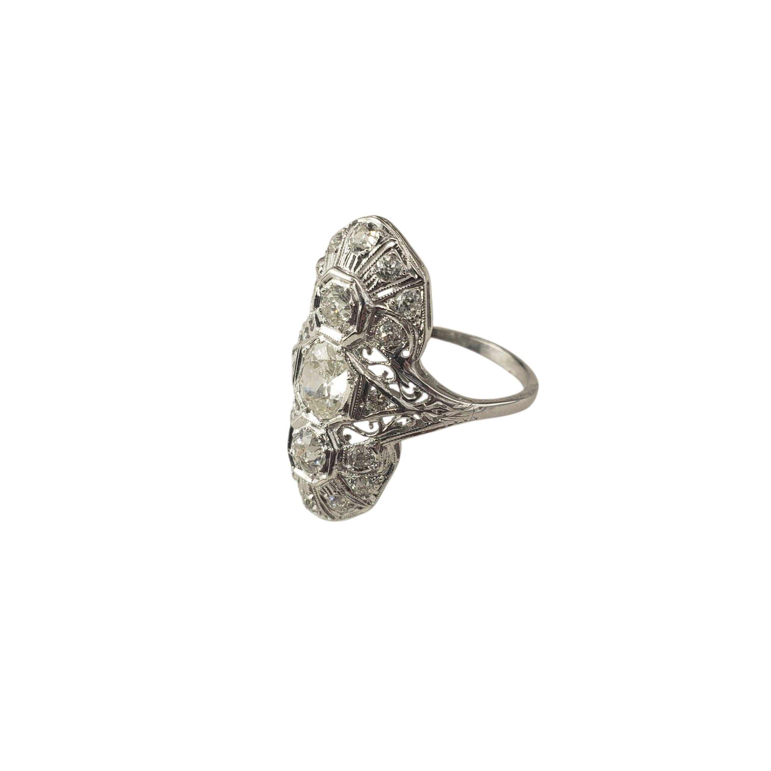 Platinum Filigree and Diamond Ring Size 8.5 JAGi Certified #22646 (Rundschliff) im Angebot