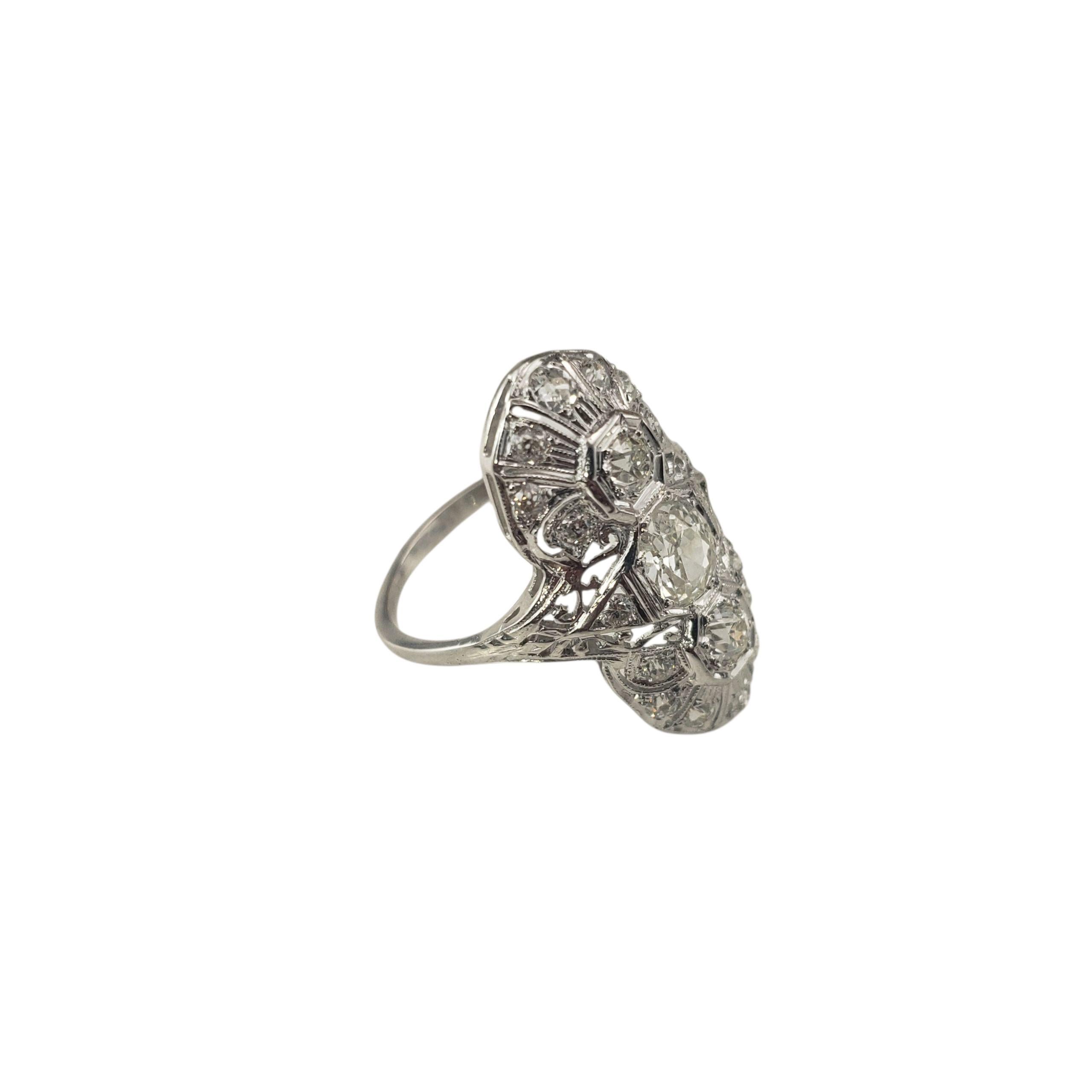 Platinum Filigree and Diamond Ring Size 8.5 JAGi Certified #22646 im Zustand „Gut“ im Angebot in Washington Depot, CT