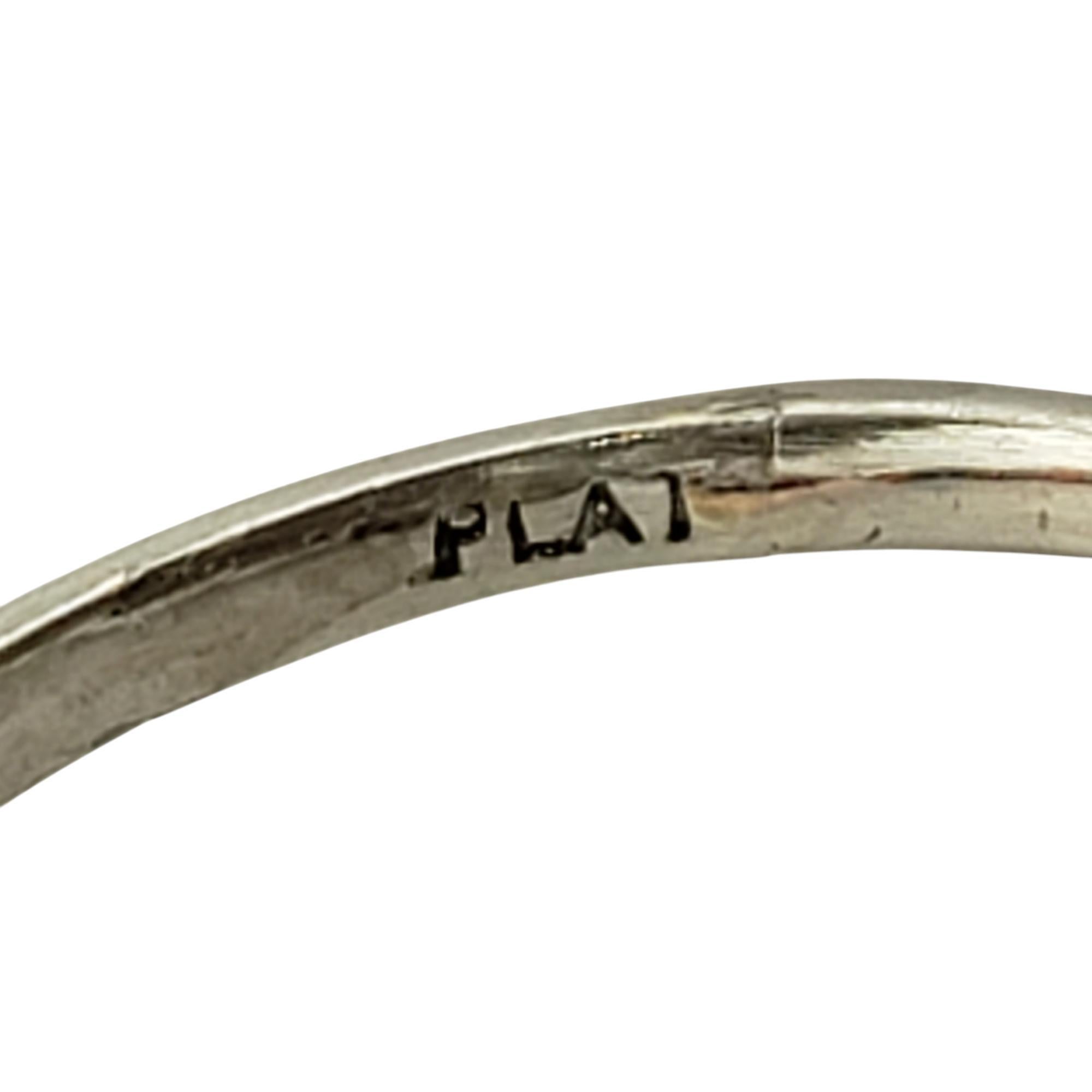 Anello in platino con diamanti e zaffiri in filigrana misura 7,5 #24020 In condizioni buone in vendita a Washington Depot, CT