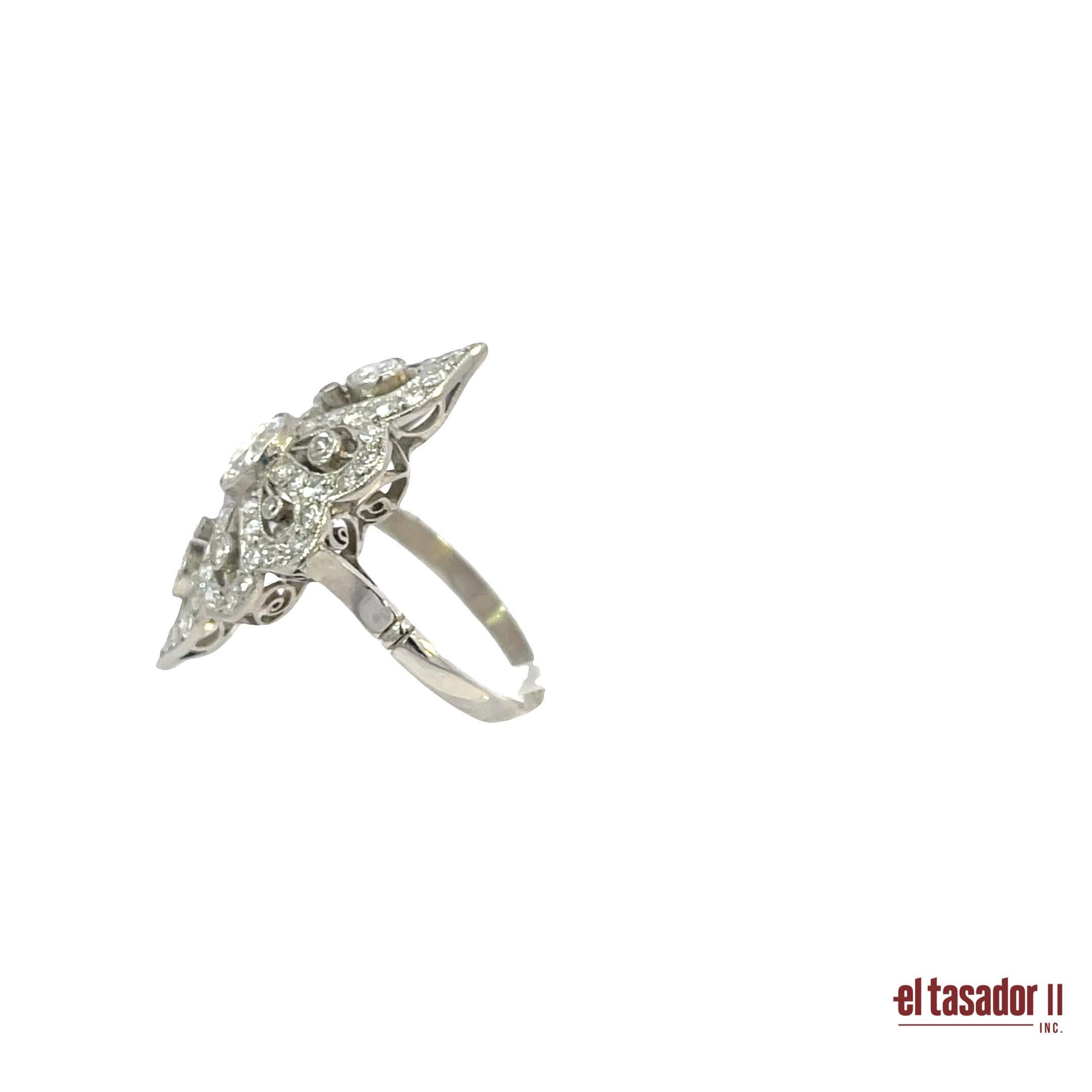 Filigraner Diamantring aus Platin - Zarte Art Deco Eleganz (Art déco) im Angebot
