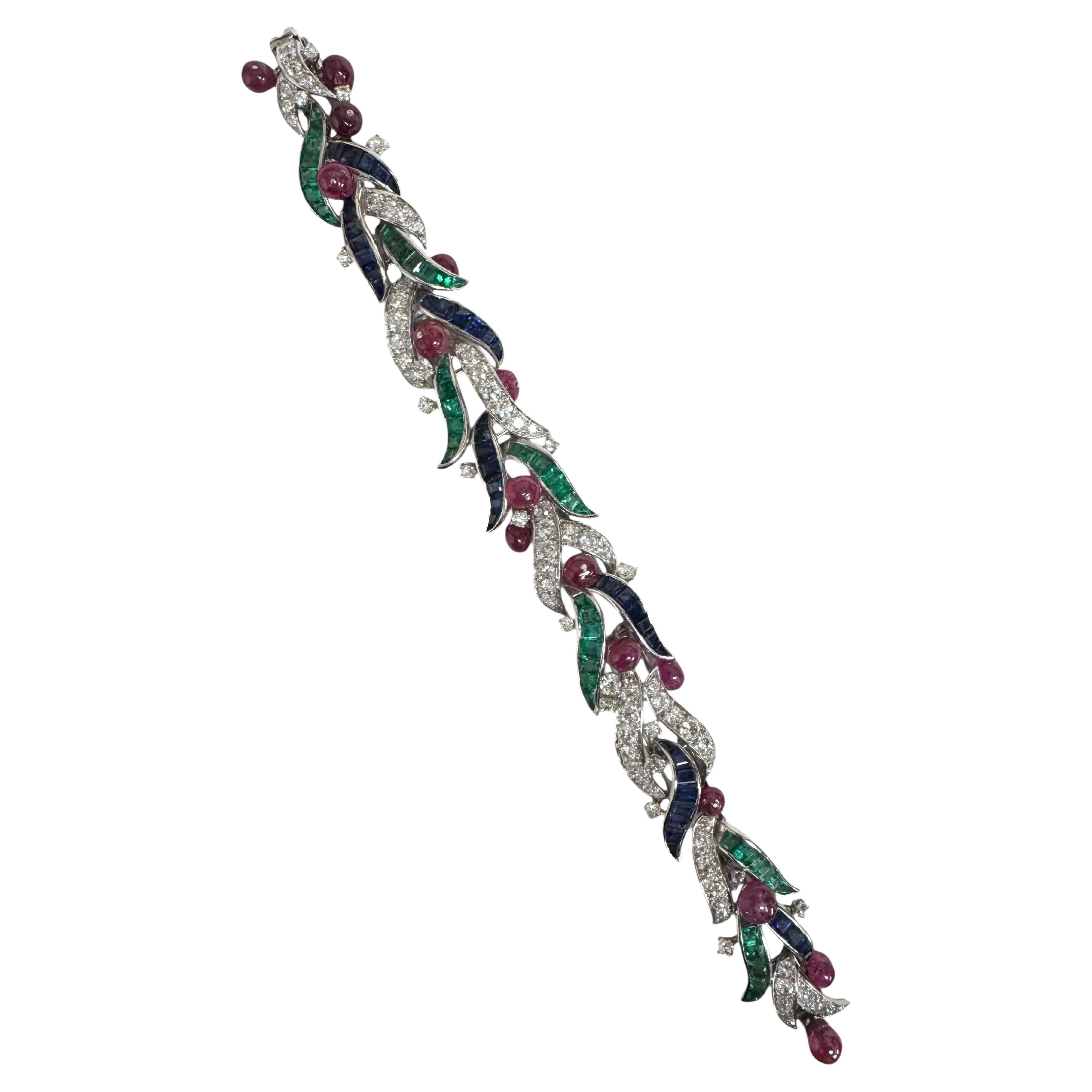 Bracelet en platine avec rubis, saphirs, émeraudes et diamants en cabochon en vente