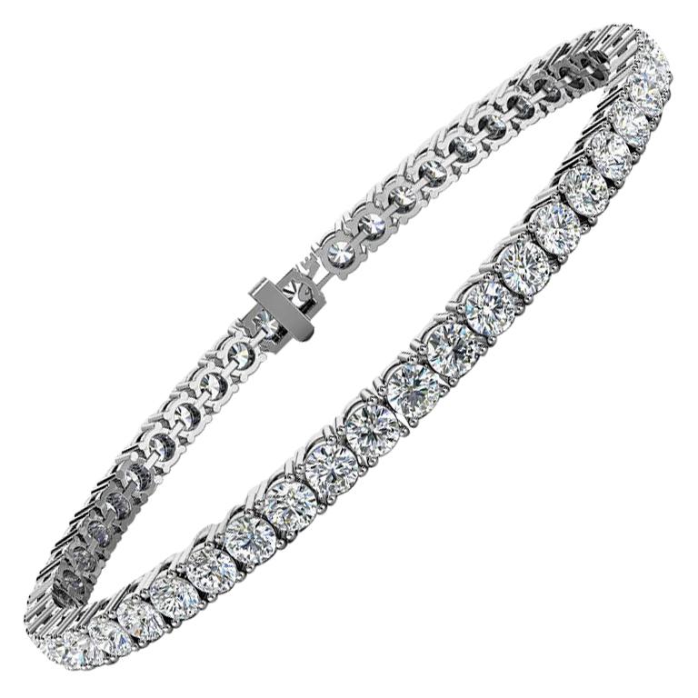 Bracelet tennis à quatre griffes en platine et diamants 7 carats tw en vente