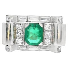 Platinum French 1940s Emerald Diamond  Ring  - 12.3GRAM -D1.17cts -E0.76cts