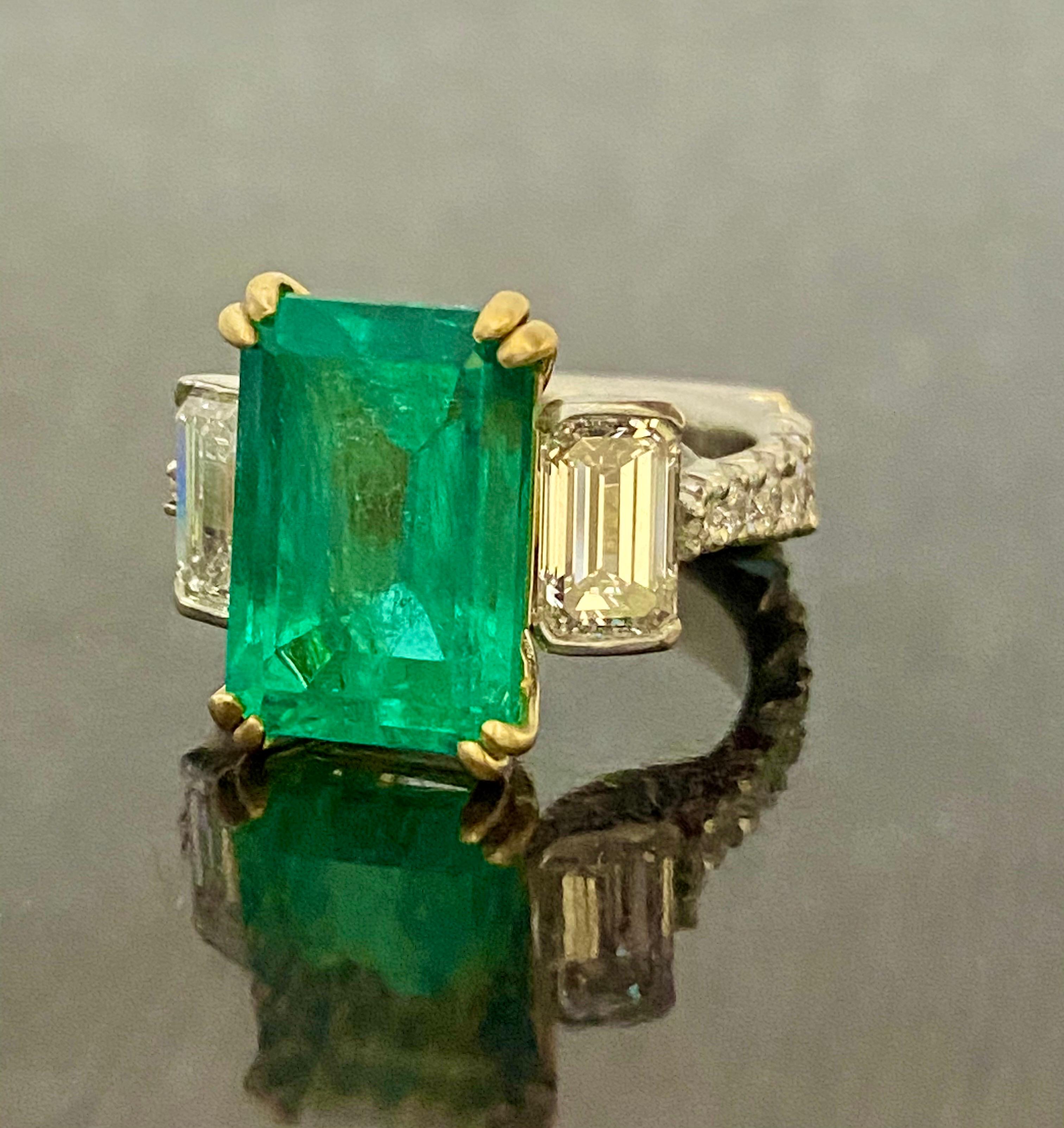 Platinum French Pave Emerald Cut Diamond 6.78 Carat GIA Colombian Emerald Ring For Sale 5