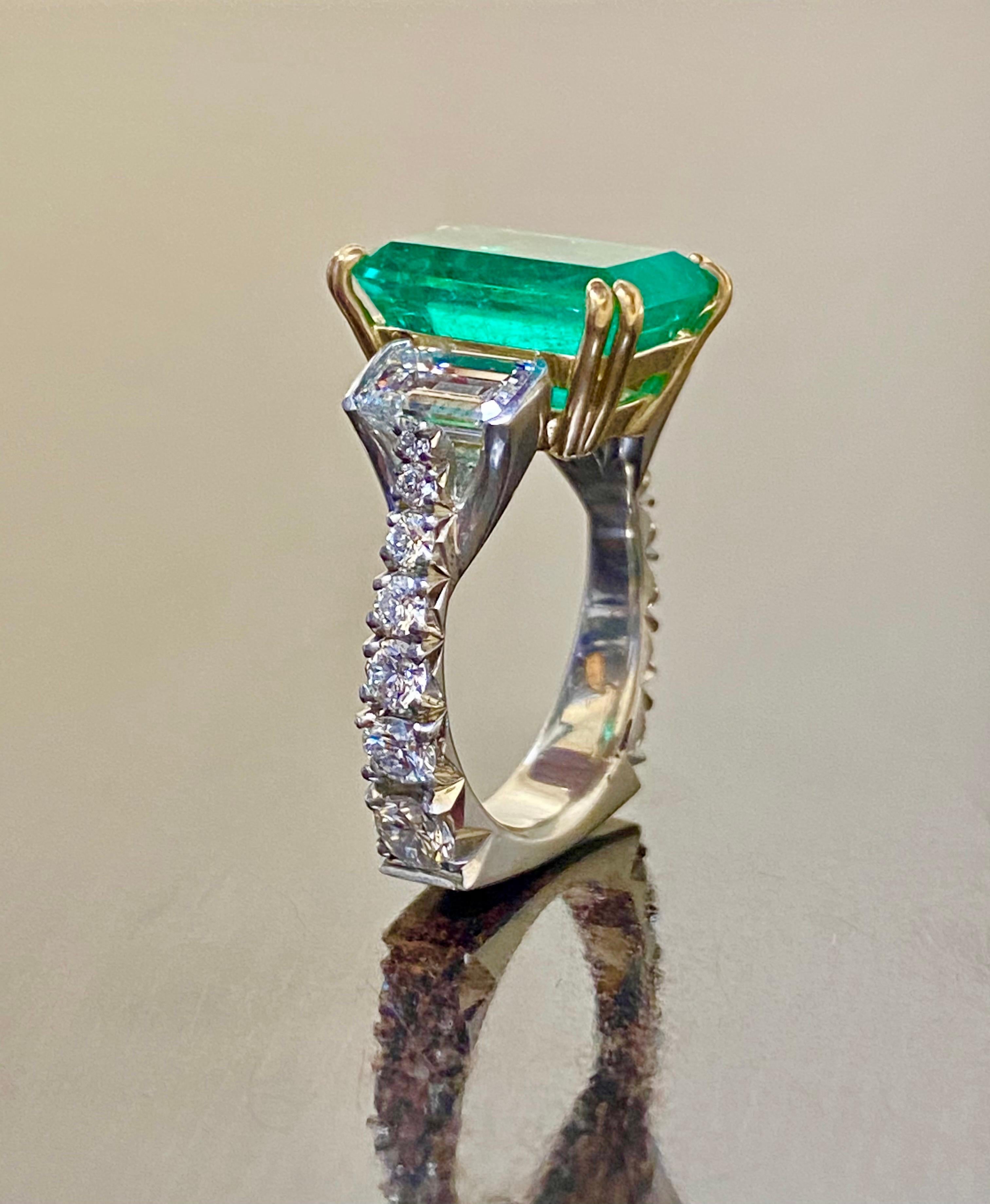 Platinum French Pave Emerald Cut Diamond 6.78 Carat GIA Colombian Emerald Ring For Sale 4