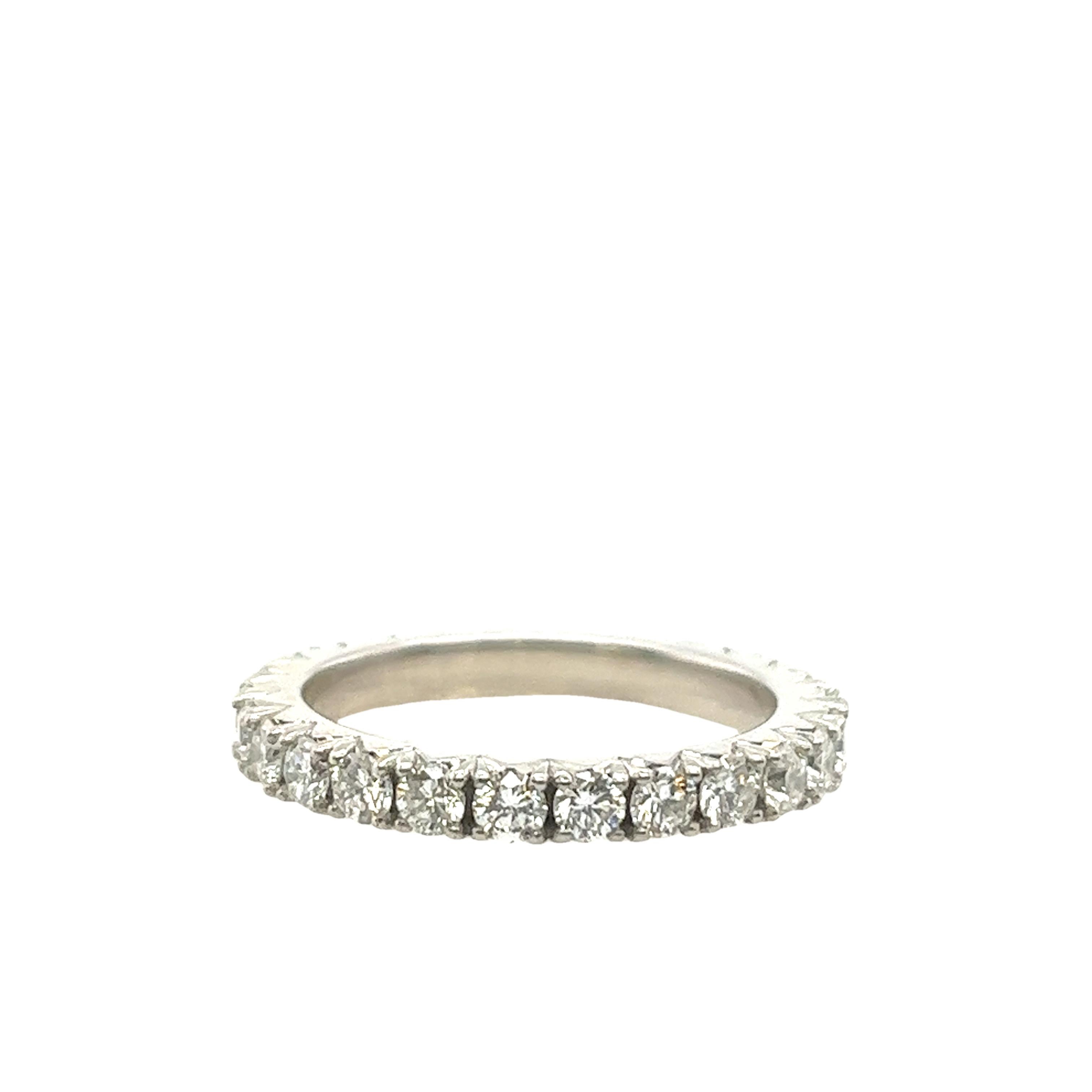 Platinum Full Eternity Diamond Ring, Set With 1.36ct Natural Round Diamonds In New Condition For Sale In London, GB
