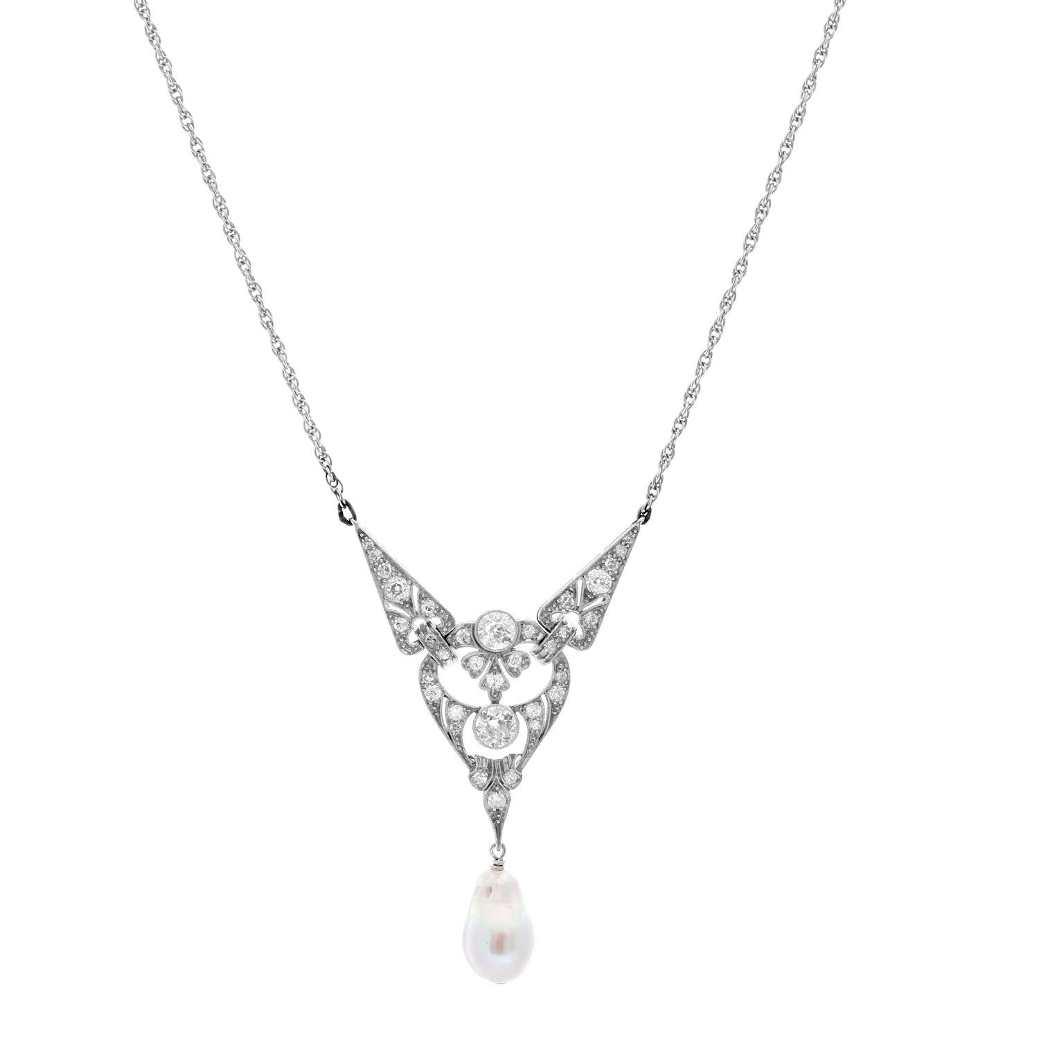 Platinum Garland Style Pendant On White Gold Chain - Beautiful Edwardian style pendant with brilliant cut diamonds at largest point measuring approx 5.1 mm and at smaller measuring 4.6mm.  Brilliant cut diamonds totaling approx 3 cts. Diamond color