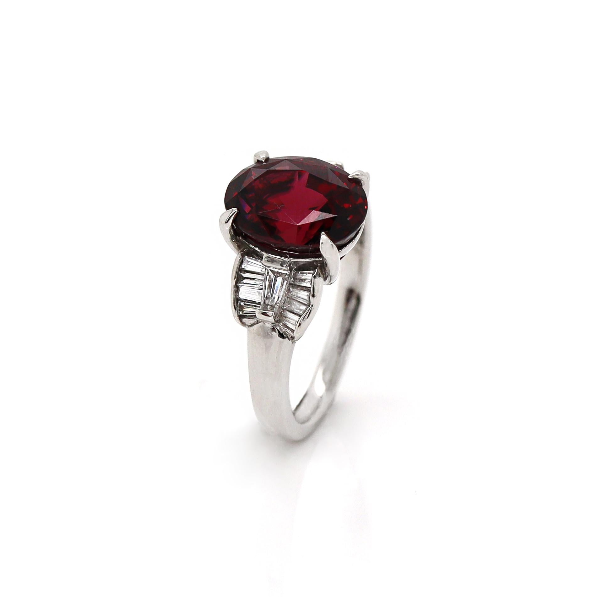 Platinum Garnet And Diamond Dress Ring In New Condition For Sale In Sydney, NSW