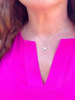 Platinum GIA 0.97 Carat H/VS1 Diamond Clover Pendant