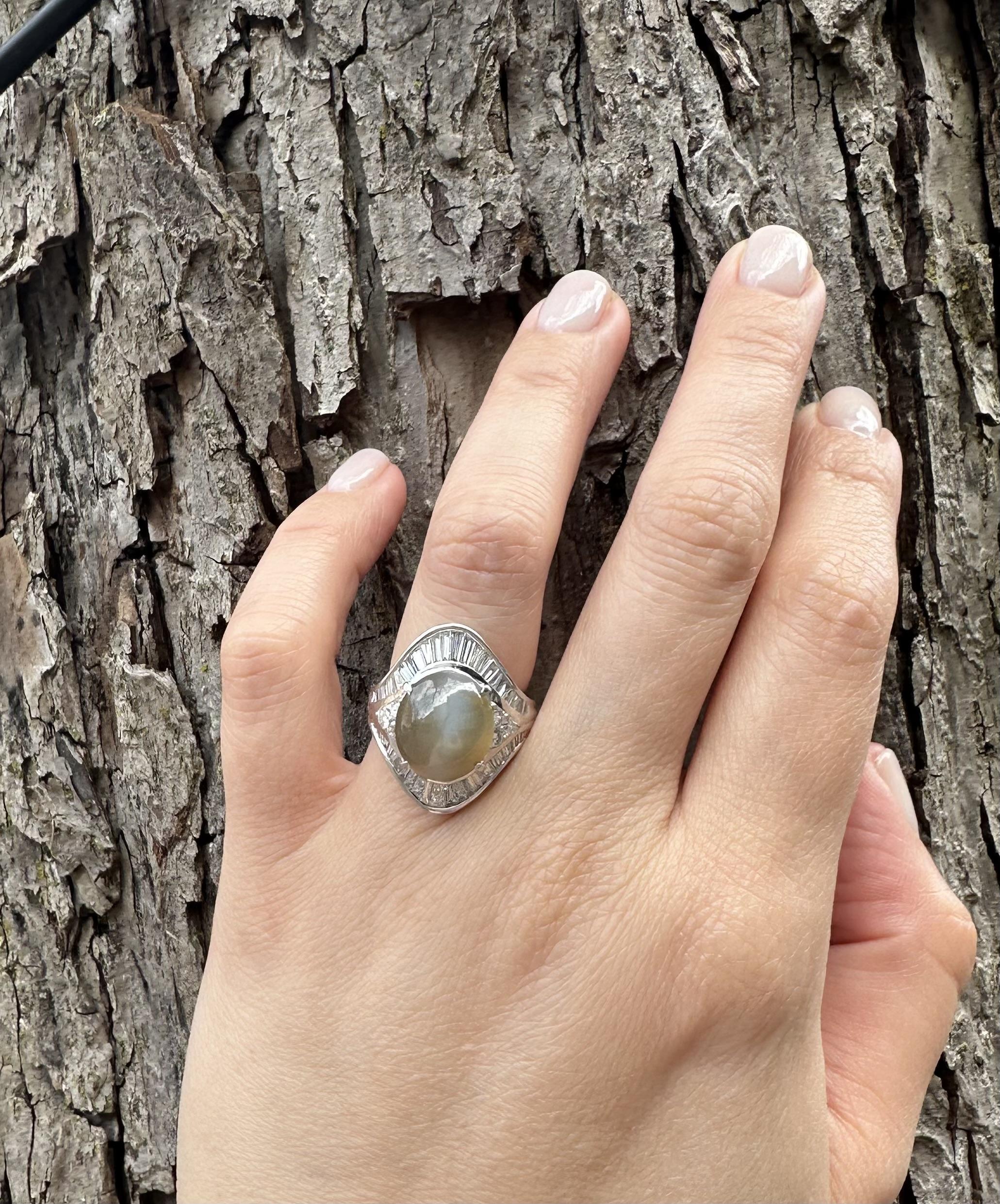 Gran Anillo Sustancial de Ojo de Gato y Diamantes Cabujón de Platino GIA 10,32 ctw en venta 10