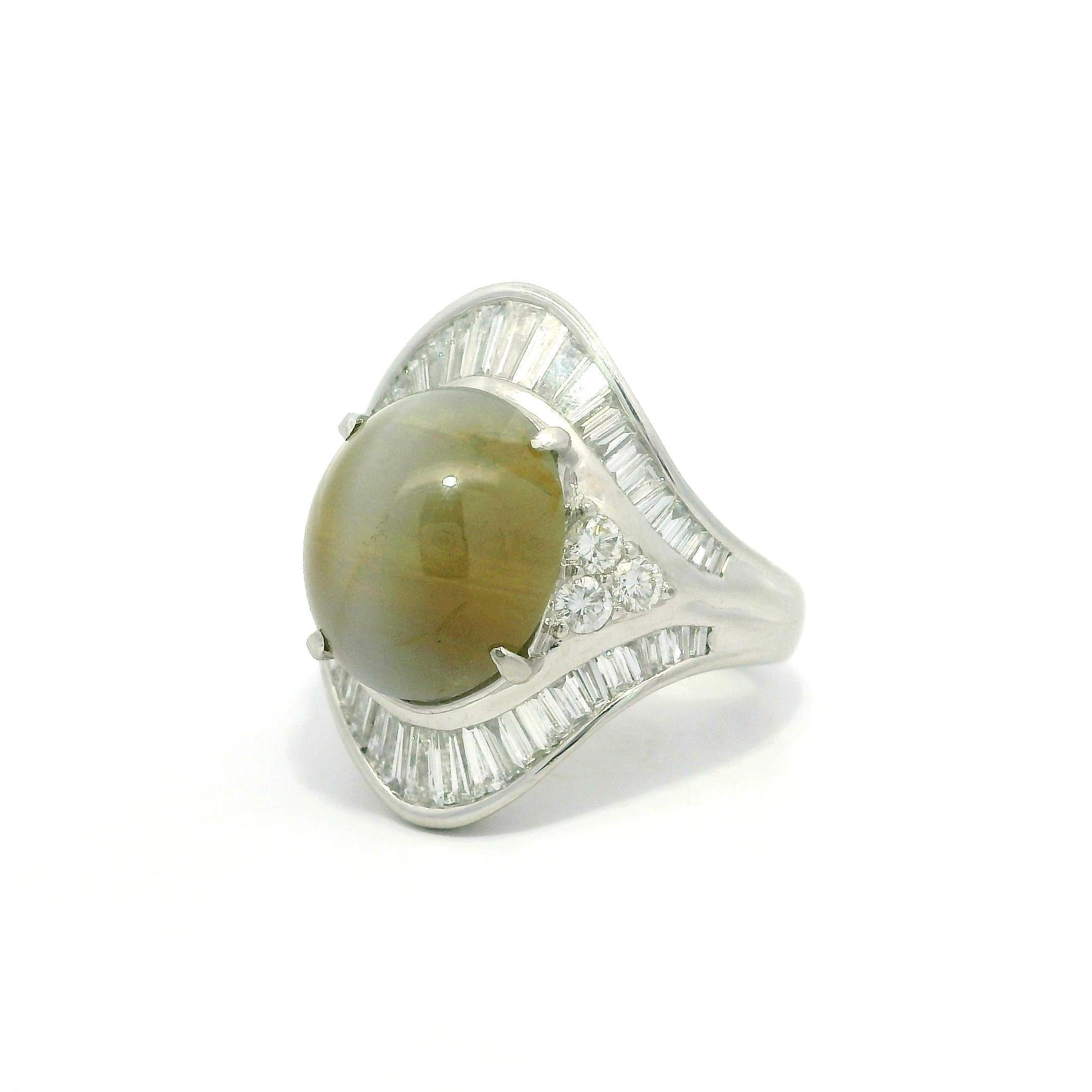 Gran Anillo Sustancial de Ojo de Gato y Diamantes Cabujón de Platino GIA 10,32 ctw en venta 12