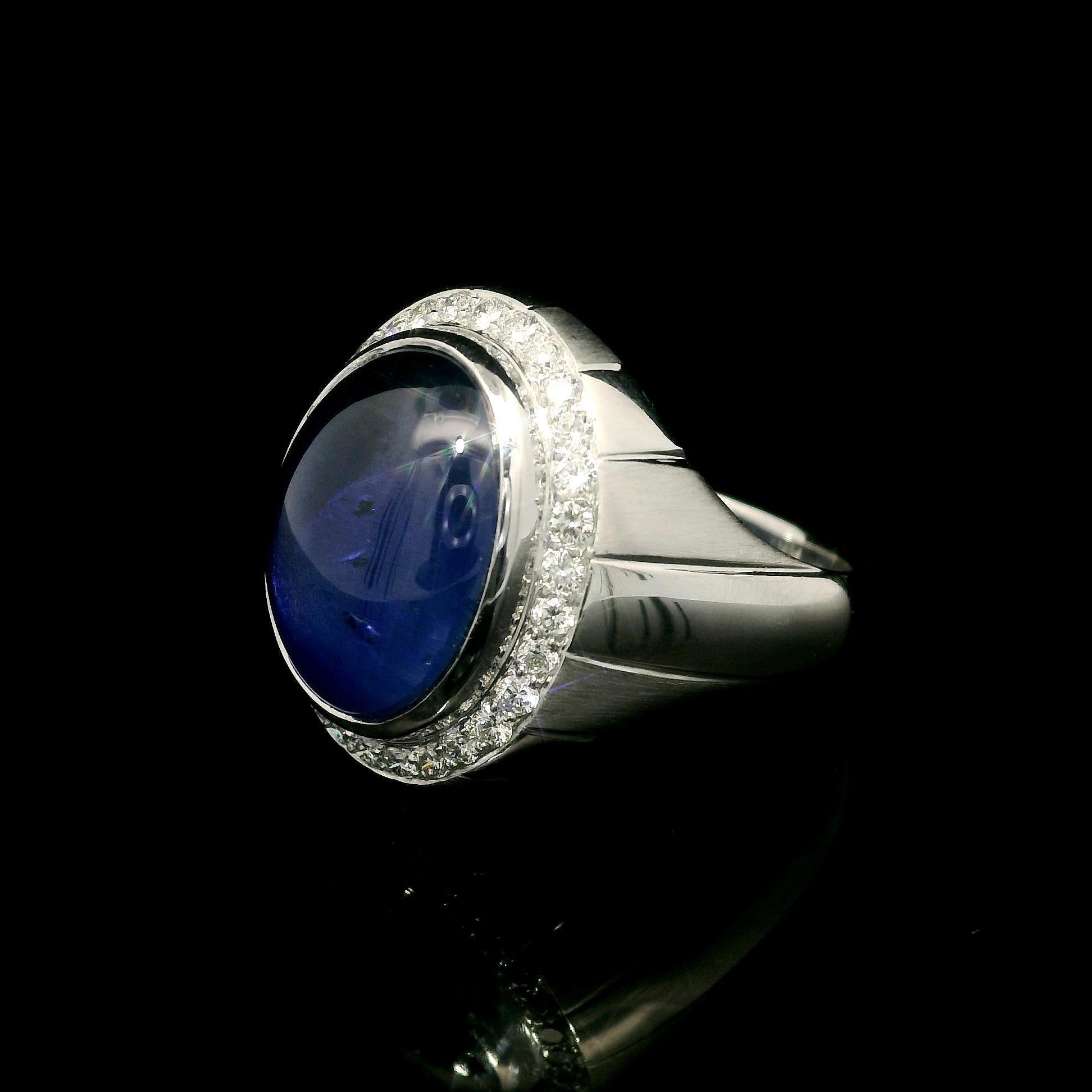 Platinum GIA 13.65ctw High Quality Blue Star Sapphire & Diamond Dual Finish Ring For Sale 3