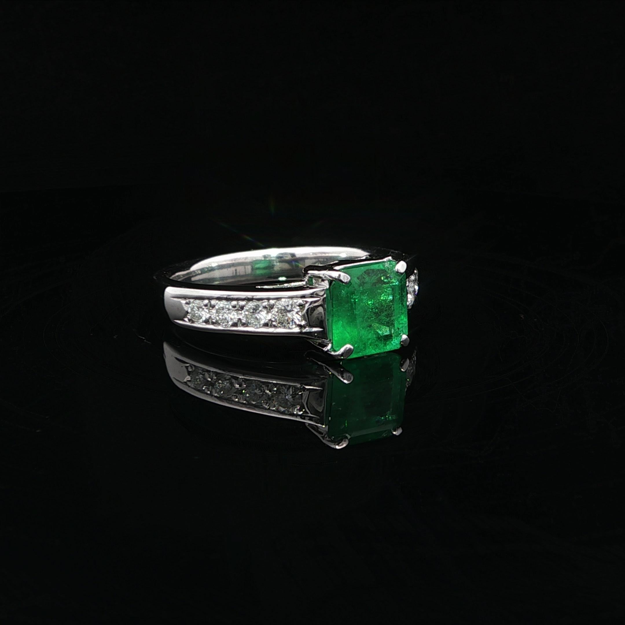 Platin GIA 1,61ctw kolumbianischen Smaragd Solitär w / Diamant-Verlobungsring im Angebot 1