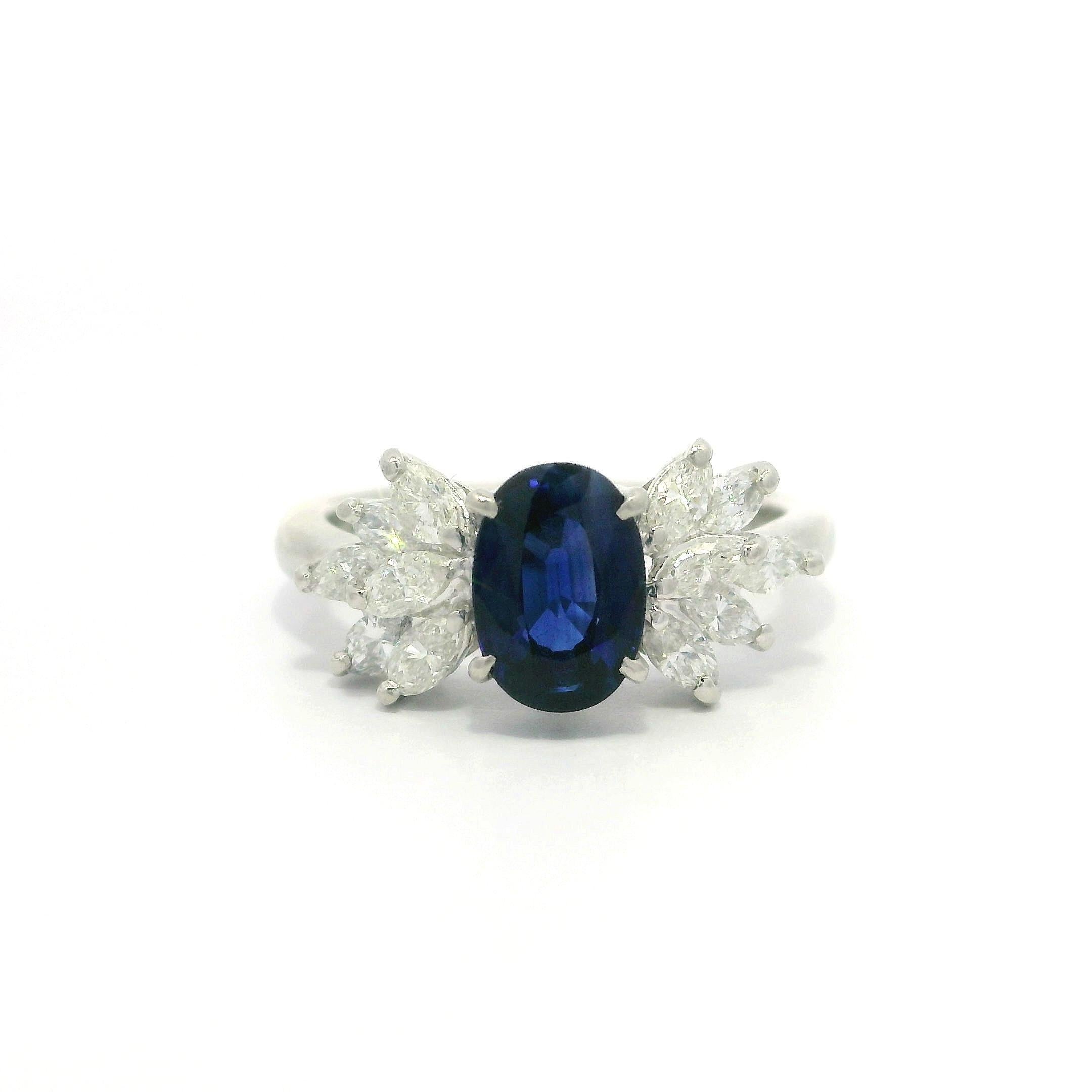 Platin GIA 1,7 Karat Oval Königsblauer Saphir Marquise Diamant Sprühseiten Ring
