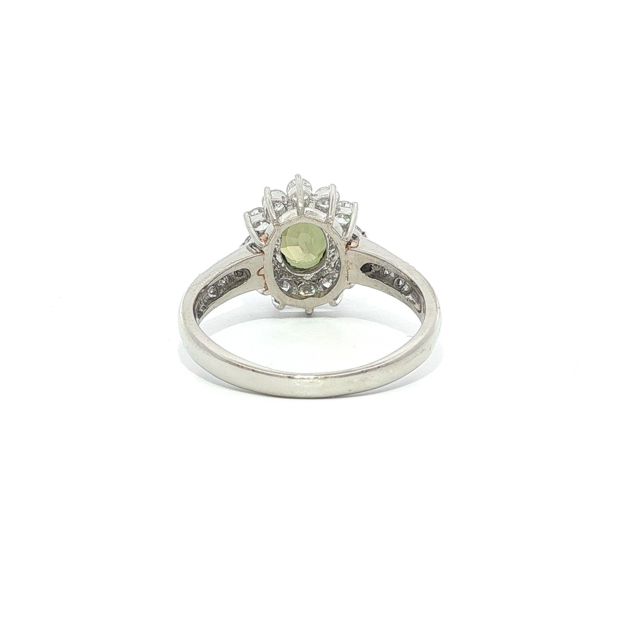 Bague en platine GIA 1.89ctw Color Change Ceylon Alexandrite & Diamond en vente 1