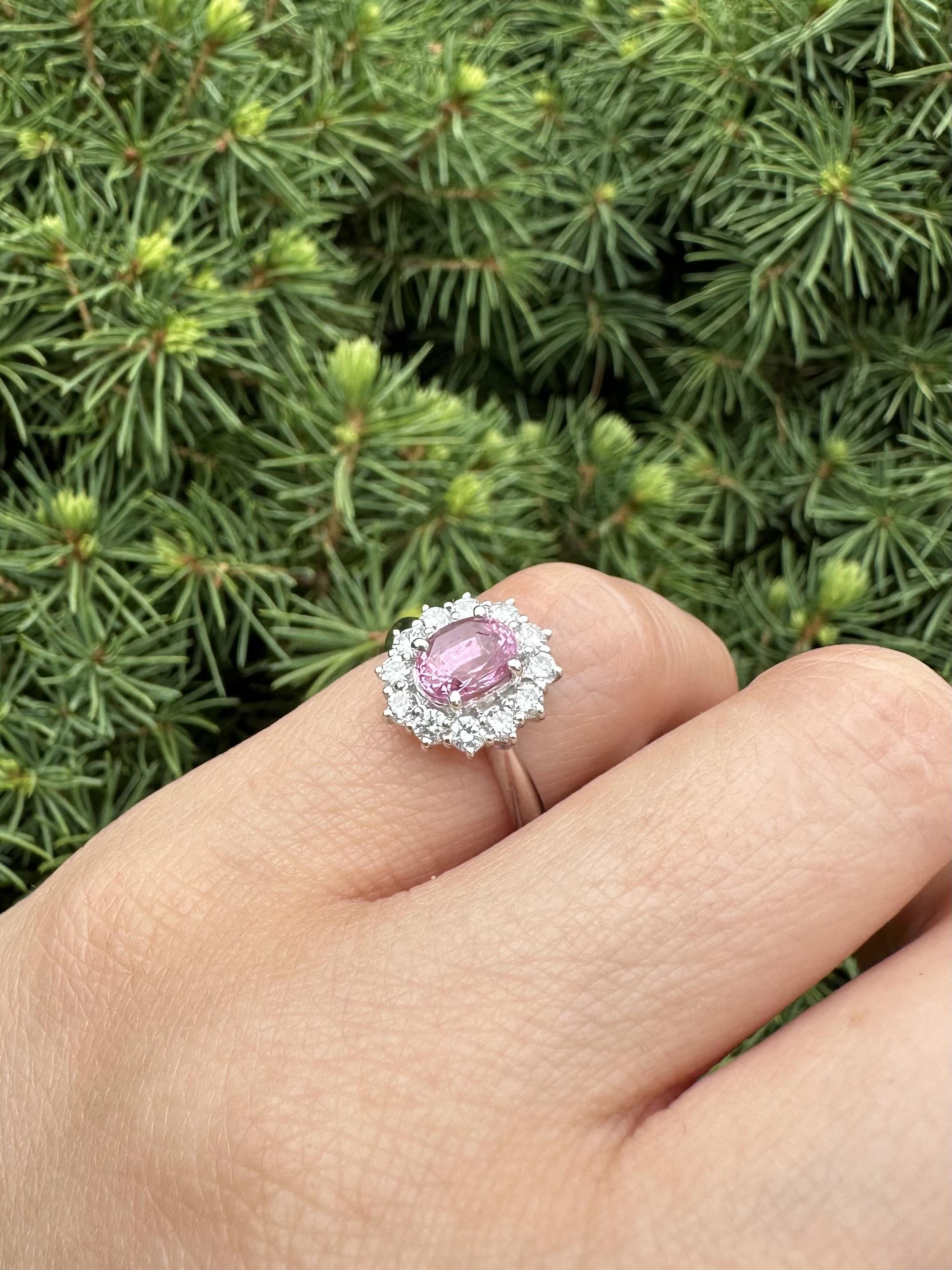 Platinum GIA 1.92ctw Oval Pink No Heat Sapphire w/ Diamond Halo Cluster Ring For Sale 1