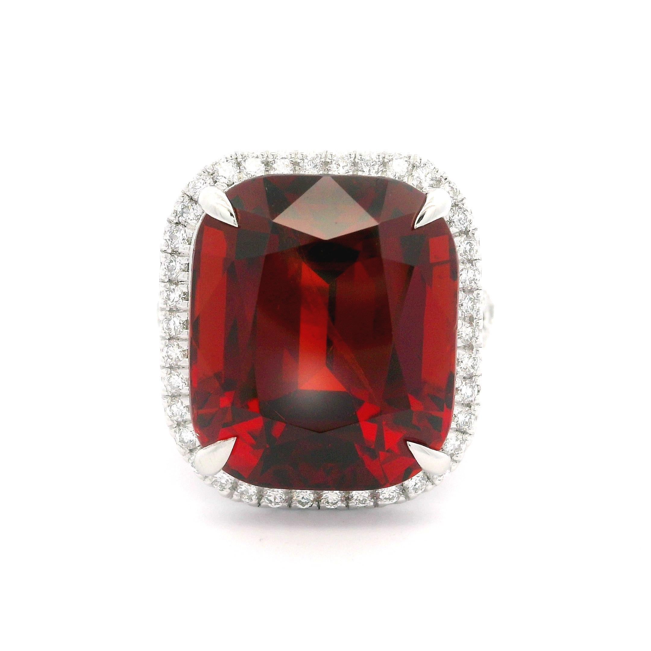 Women's Platinum GIA 22.91ctw Spessartine Spessartite Garnet & Diamond Split Shank Ring For Sale