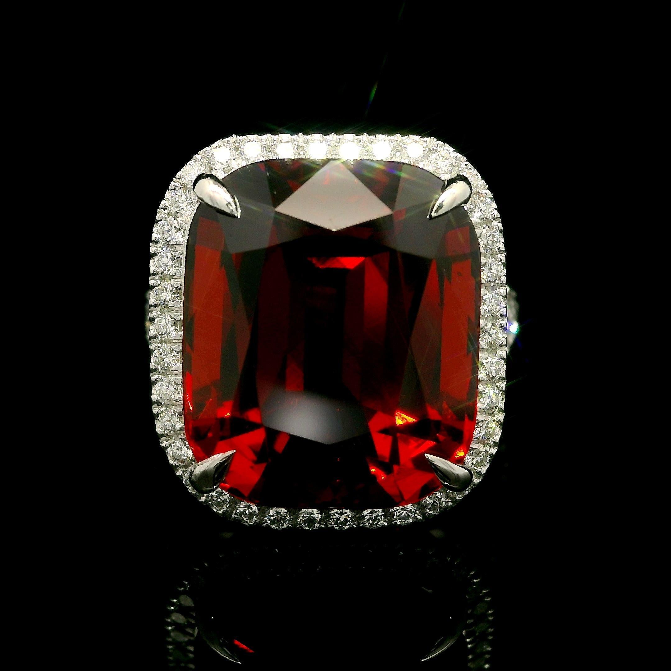 Platinum GIA 22.91ctw Spessartine Spessartite Garnet & Diamond Split Shank Ring For Sale 1