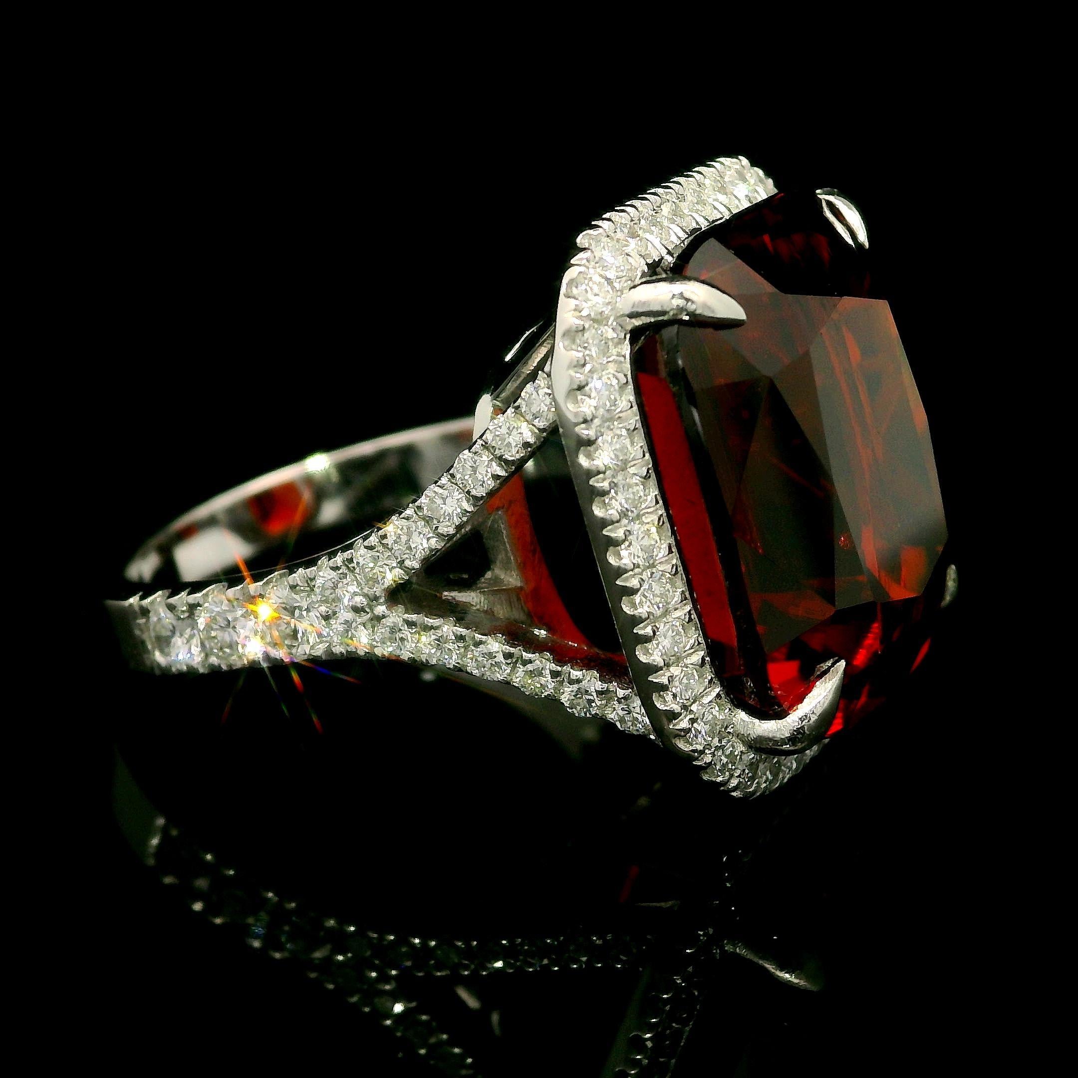 Platinum GIA 22.91ctw Spessartine Spessartite Garnet & Diamond Split Shank Ring For Sale 2