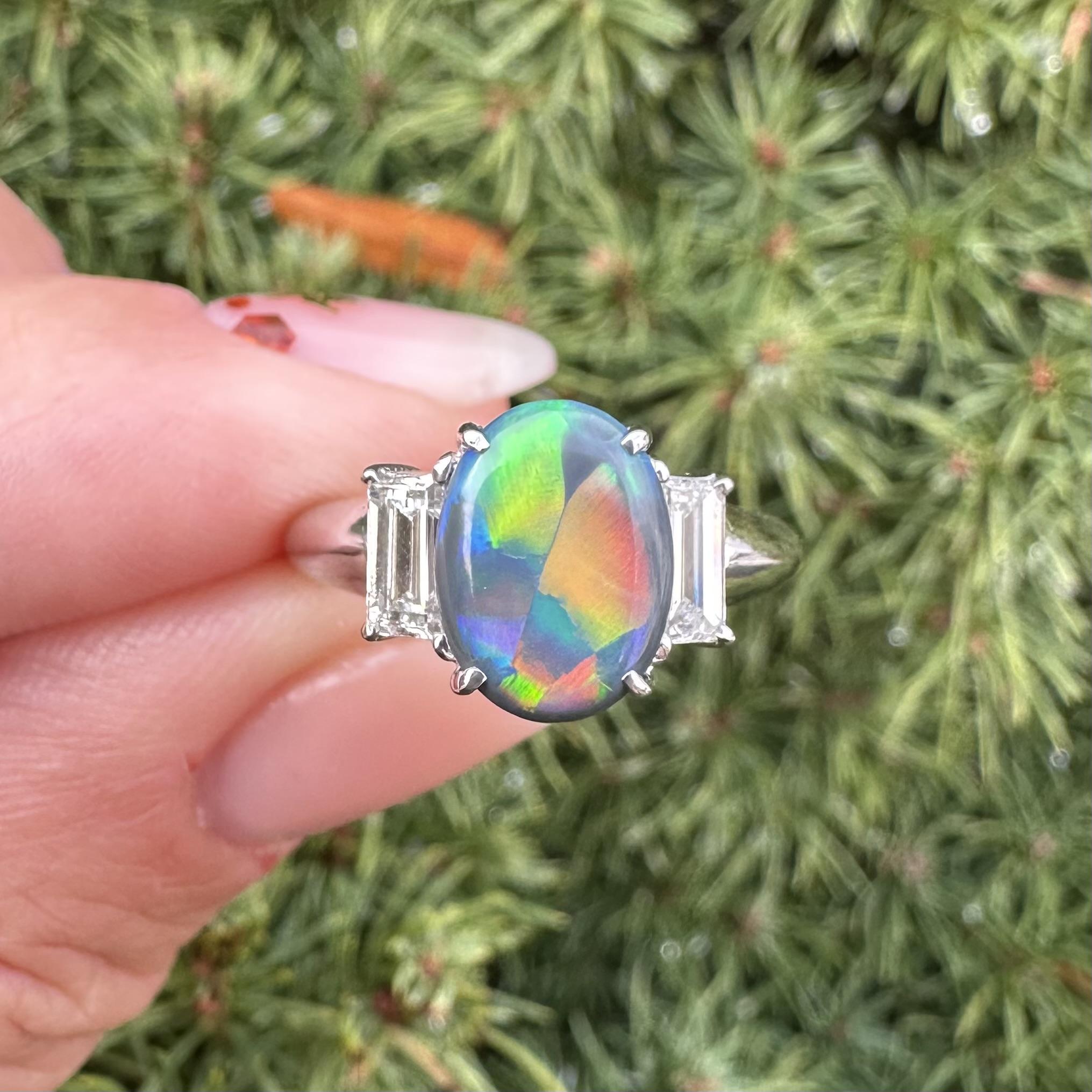 Bague en platine GIA 2.33ctw exceptionnelle Opale noire colorée Bague longue diamant baguette en vente 13