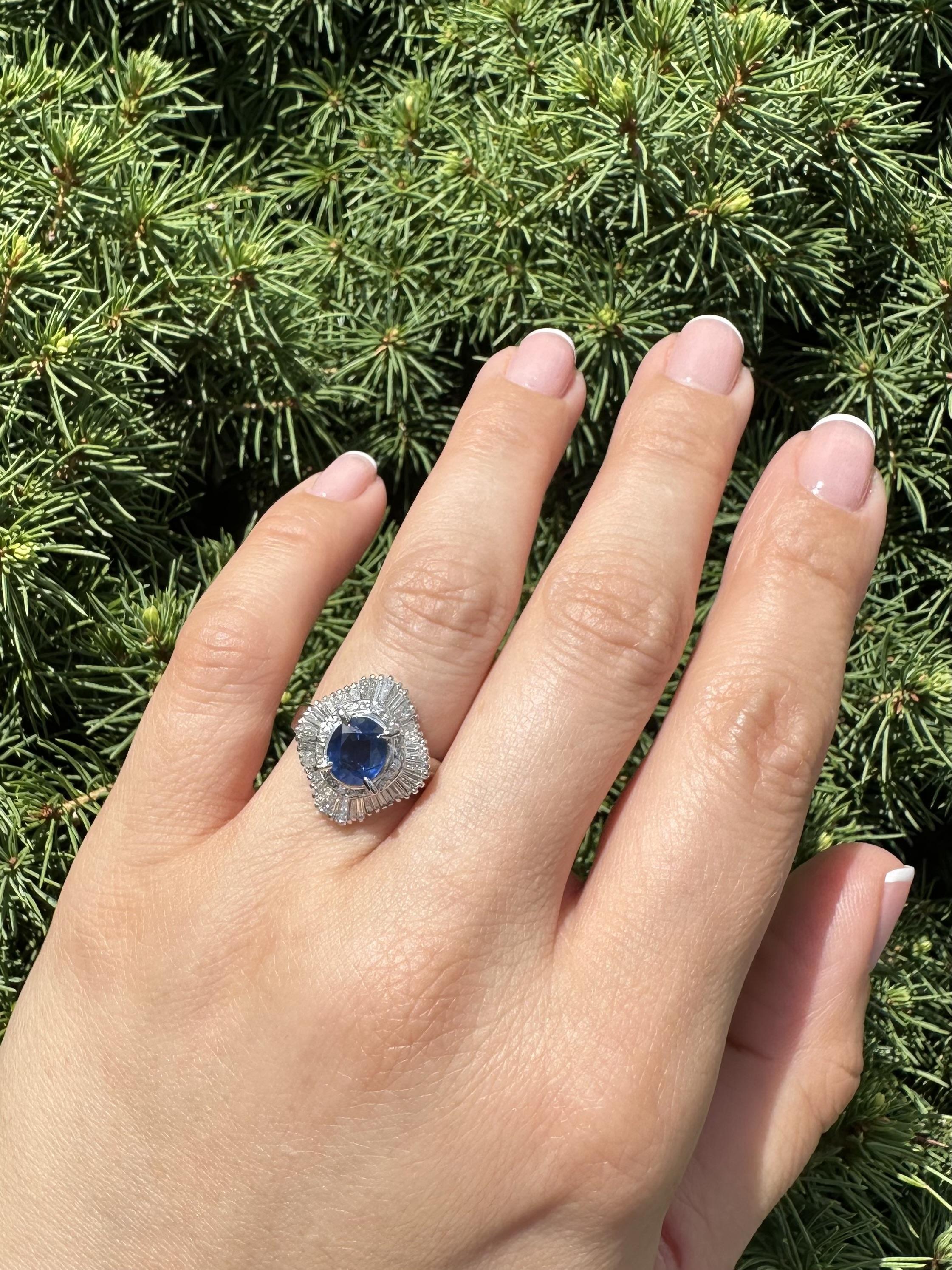 Platinum GIA 2.43ctw Very Nice Oval Sapphire w/ Diamond Ballerina Cocktail Ring For Sale 5