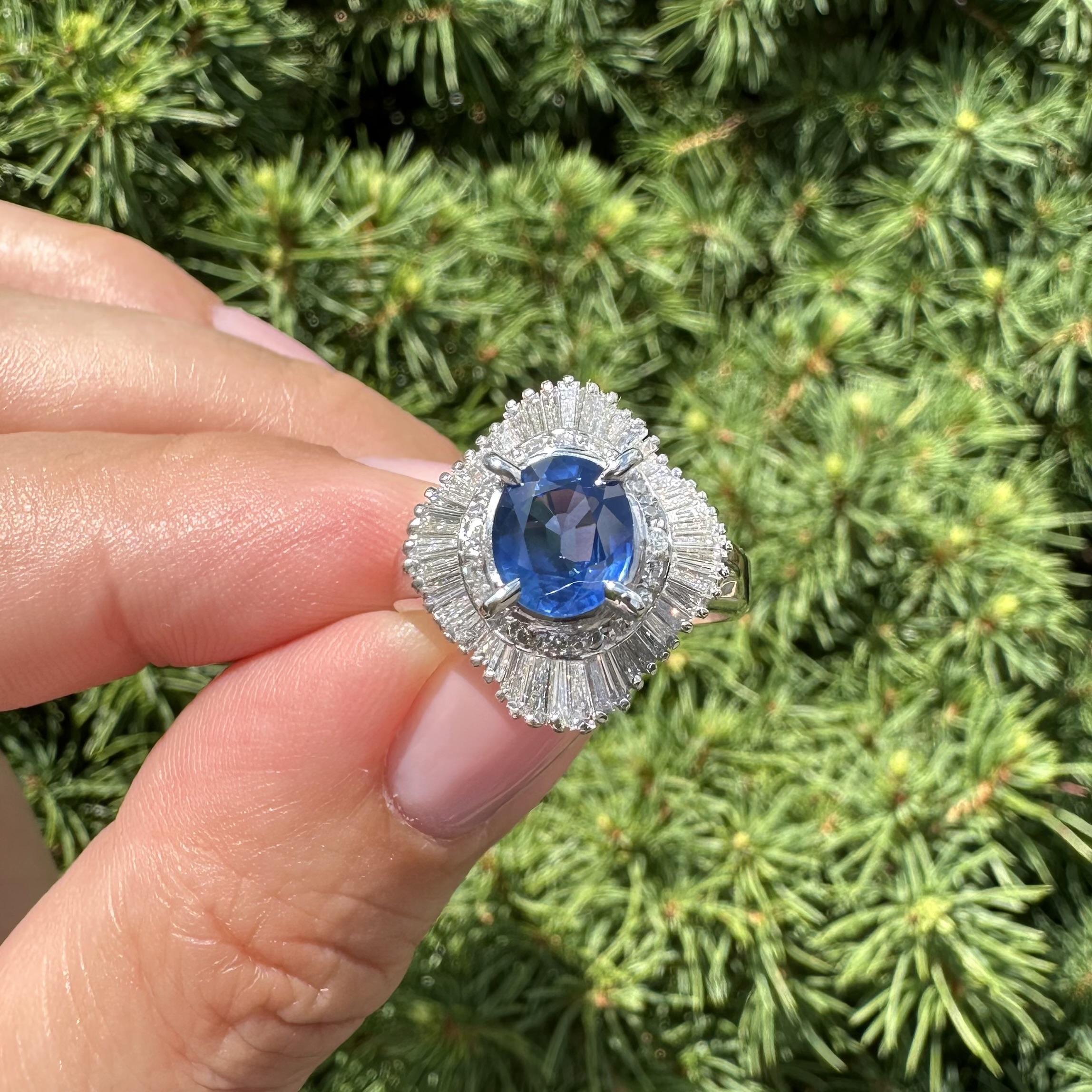 Platinum GIA 2.43ctw Very Nice Oval Sapphire w/ Diamond Ballerina Cocktail Ring For Sale 7