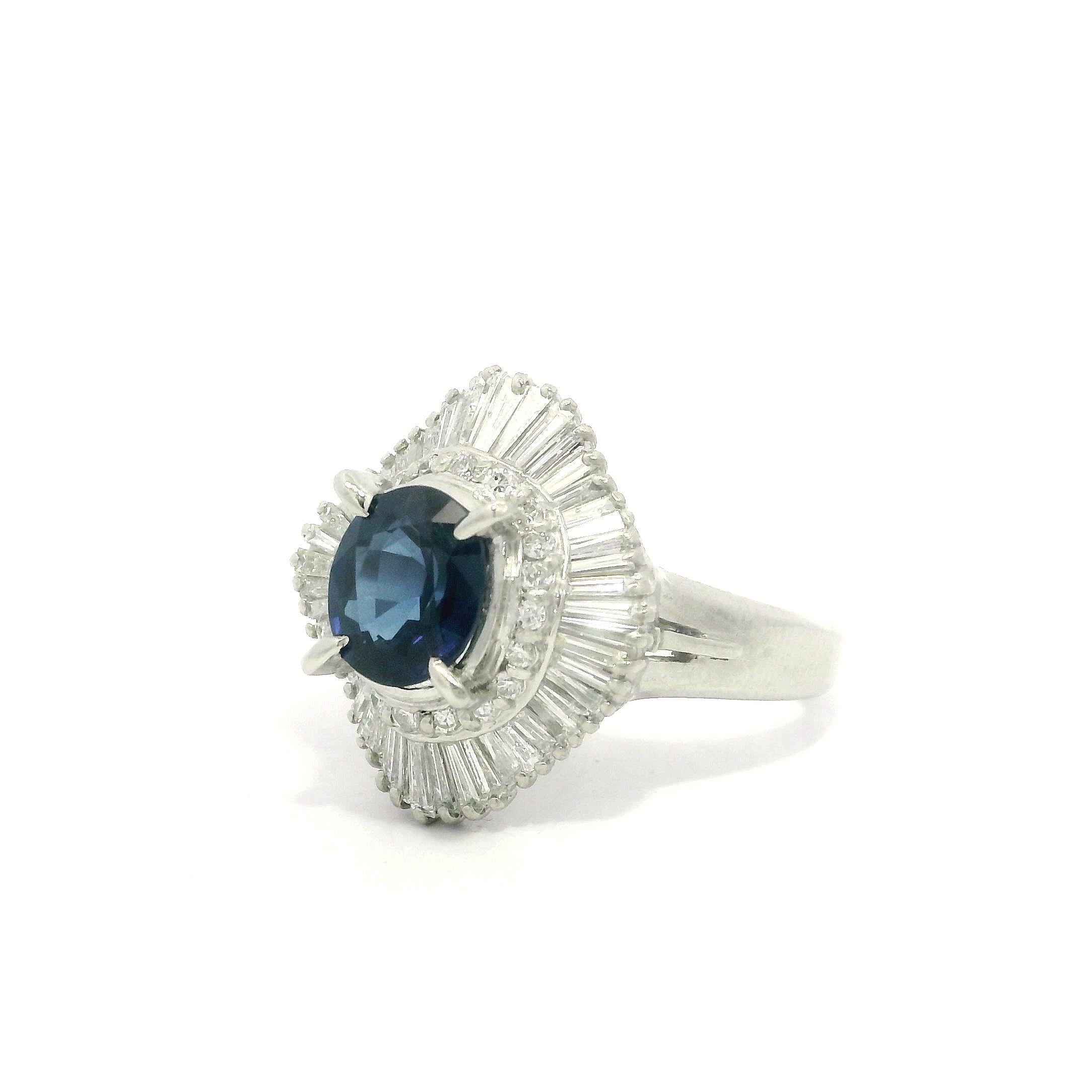Platinum GIA 2.43ctw Very Nice Oval Sapphire w/ Diamond Ballerina Cocktail Ring For Sale 3
