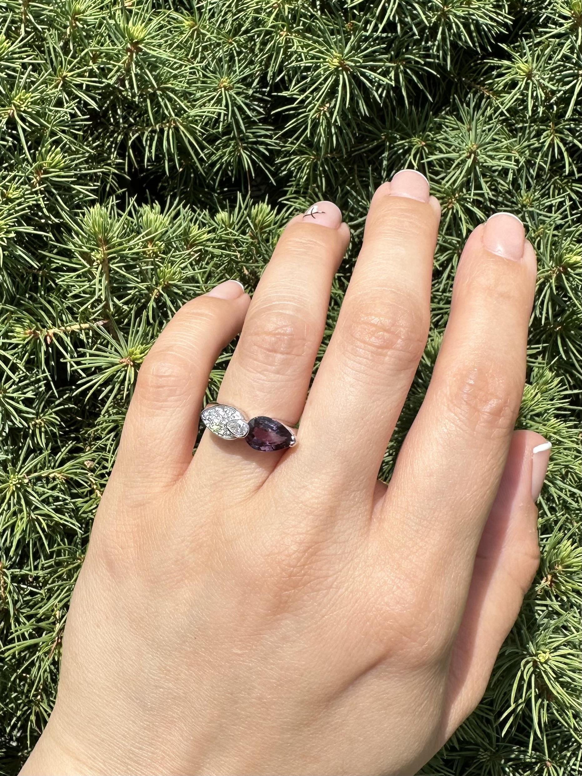 Platinum GIA 2.44ctw Dual Pear Color Change Unique Garnet Pave Diamond Ring For Sale 8