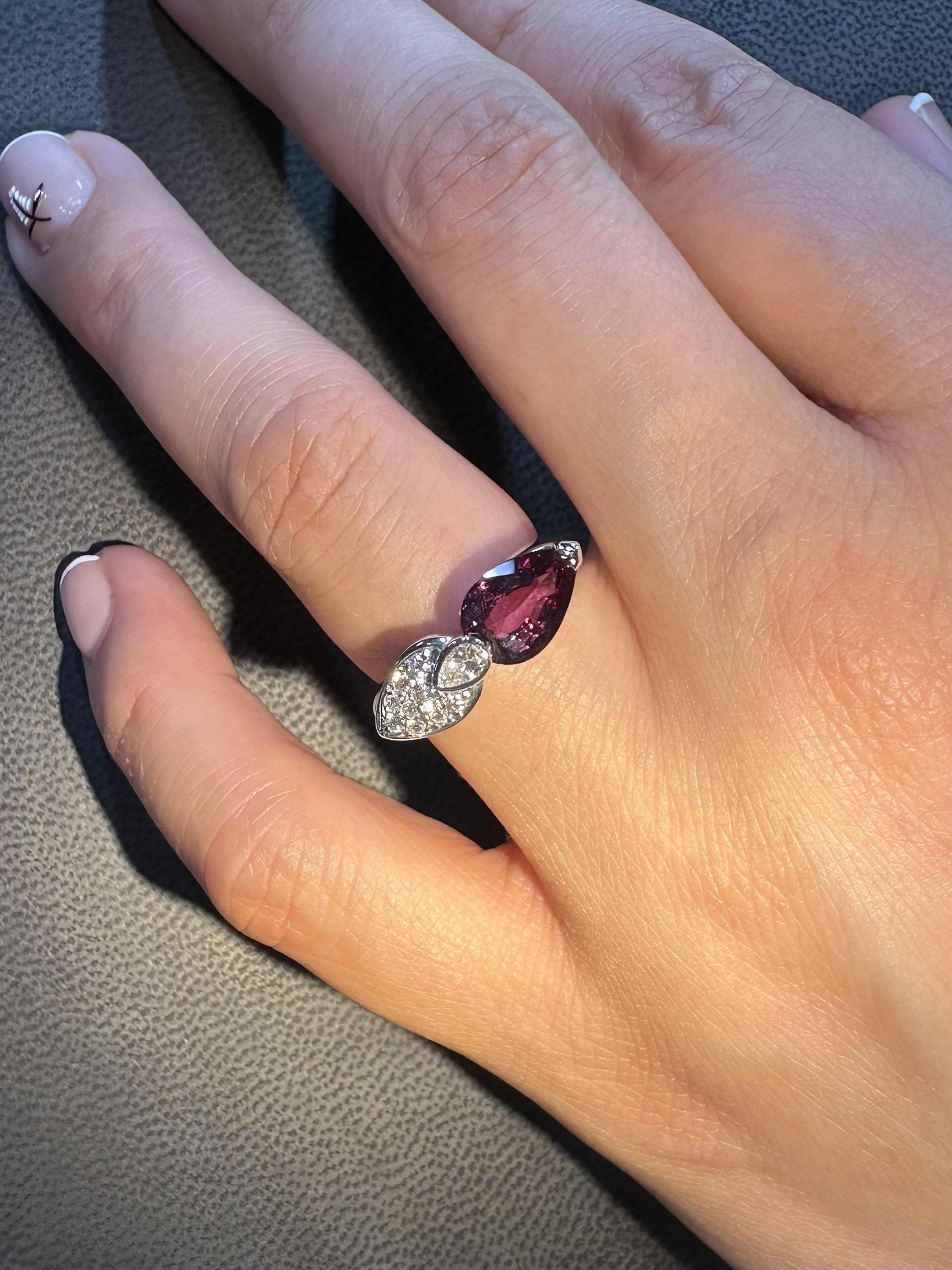 Platinum GIA 2.44ctw Dual Pear Color Change Unique Garnet Pave Diamond Ring For Sale 10